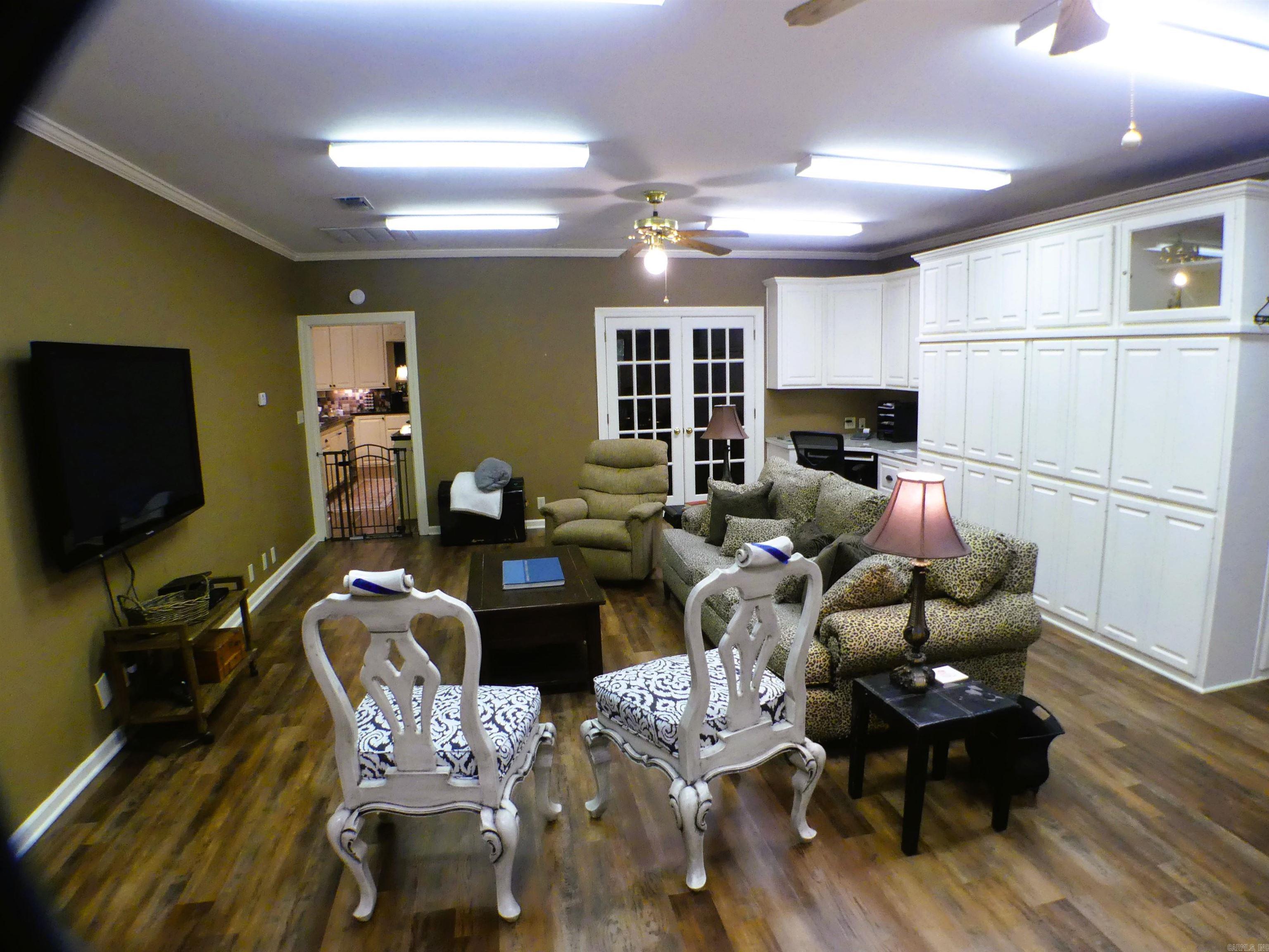 Powers-Thayers - Residential