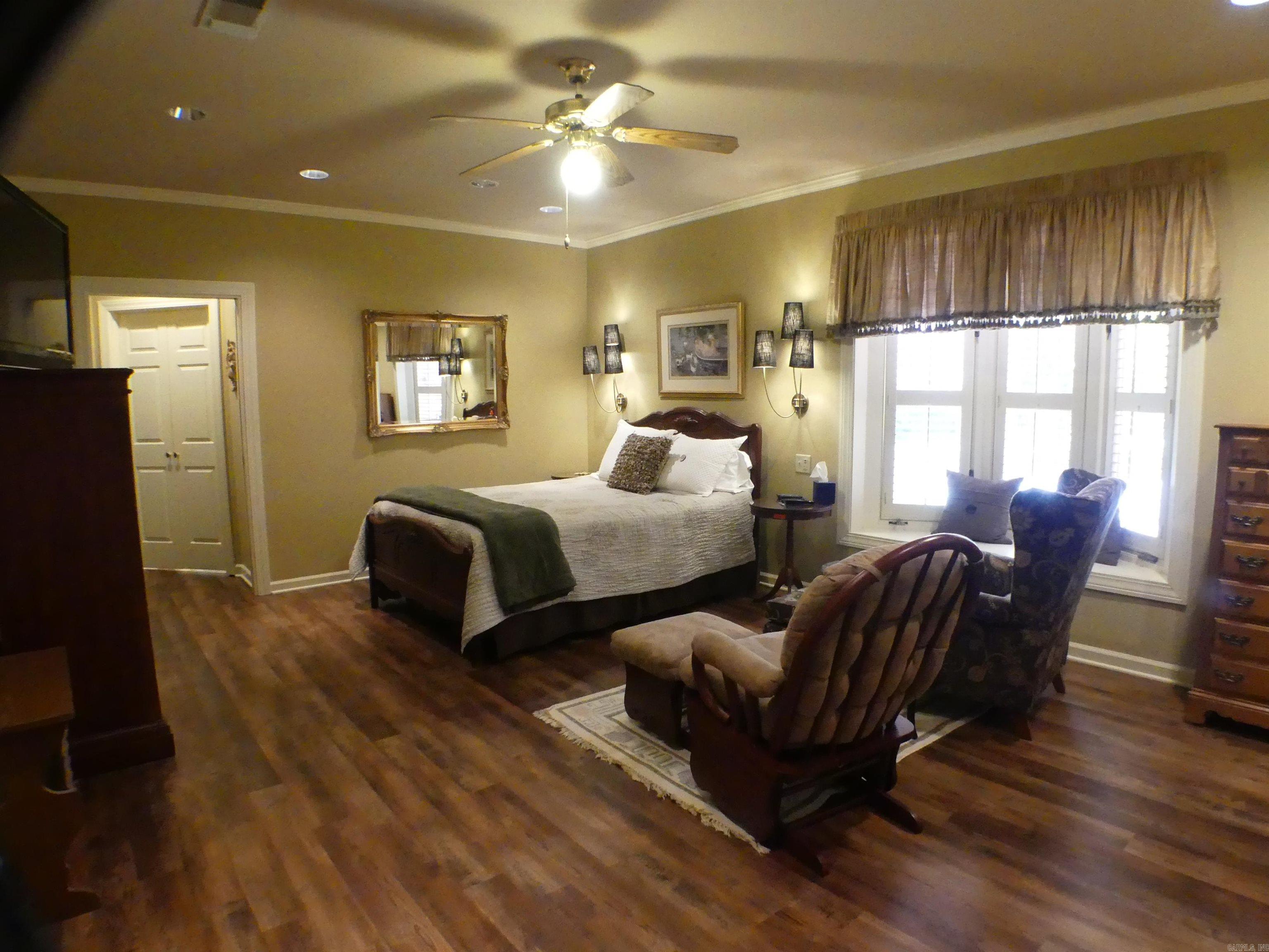 Powers-Thayers - Residential