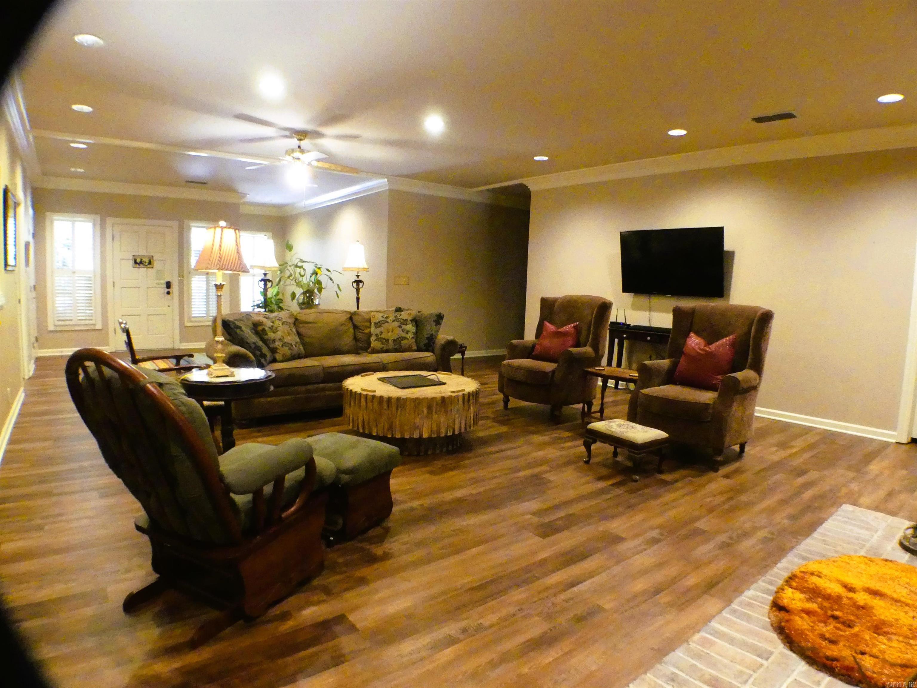 Powers-Thayers - Residential