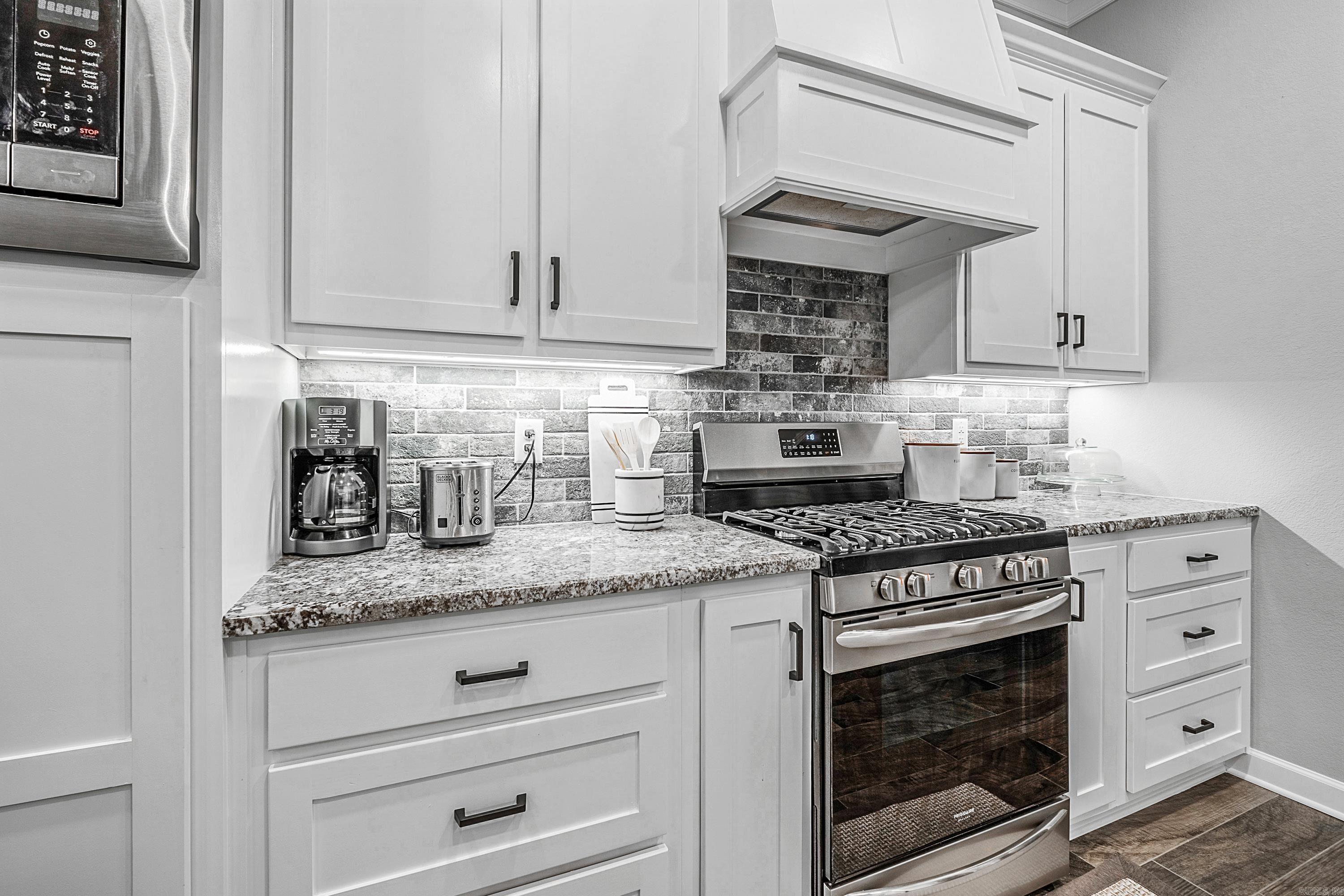 GREYSTONE - Residential