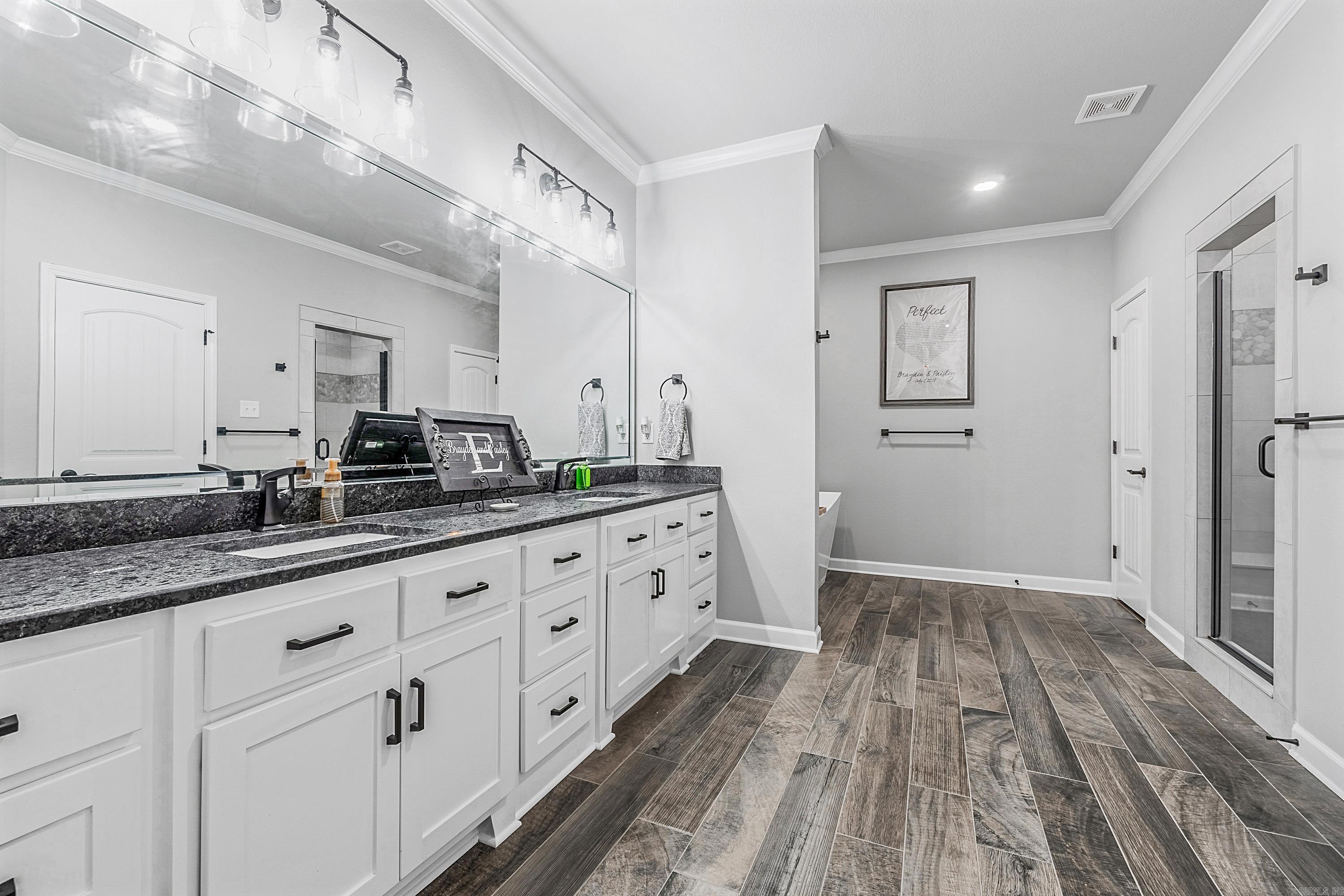 GREYSTONE - Residential