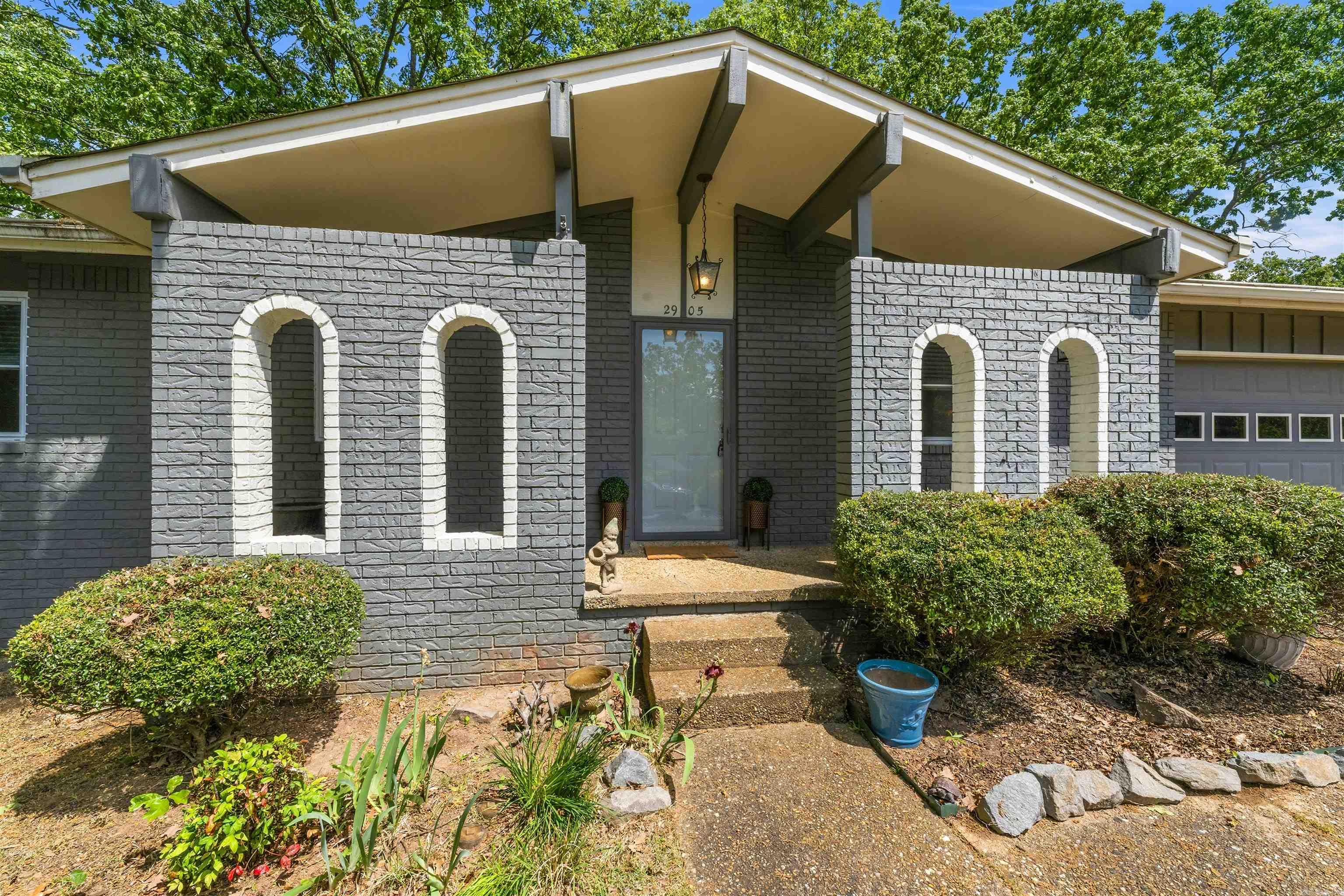 INDIAN HILLS - Residential