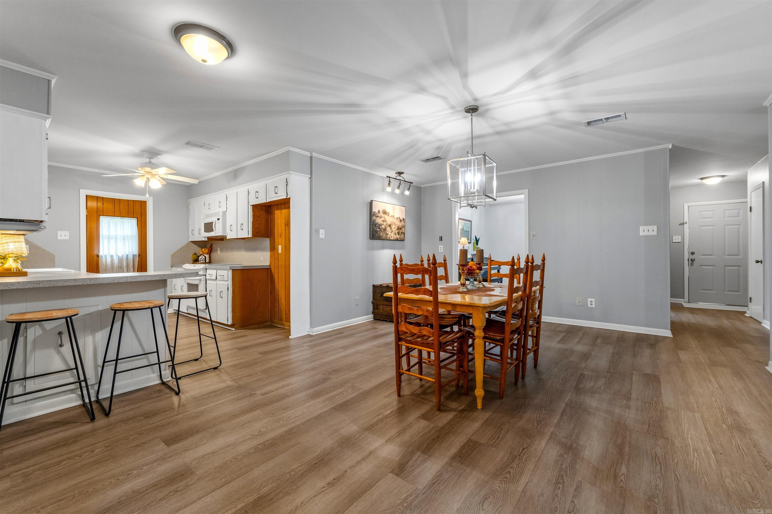 INDIAN HILLS - Residential