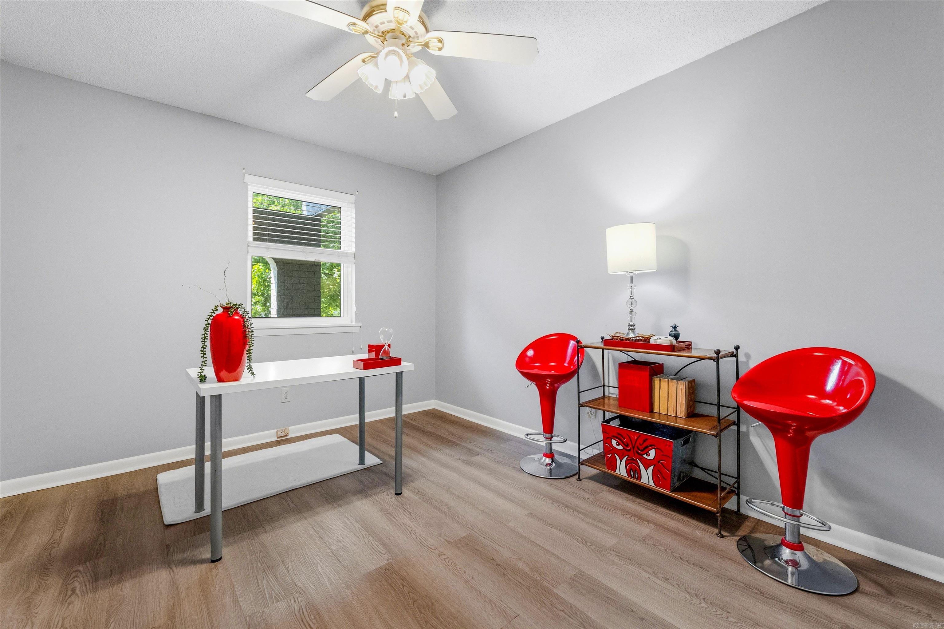 INDIAN HILLS - Residential