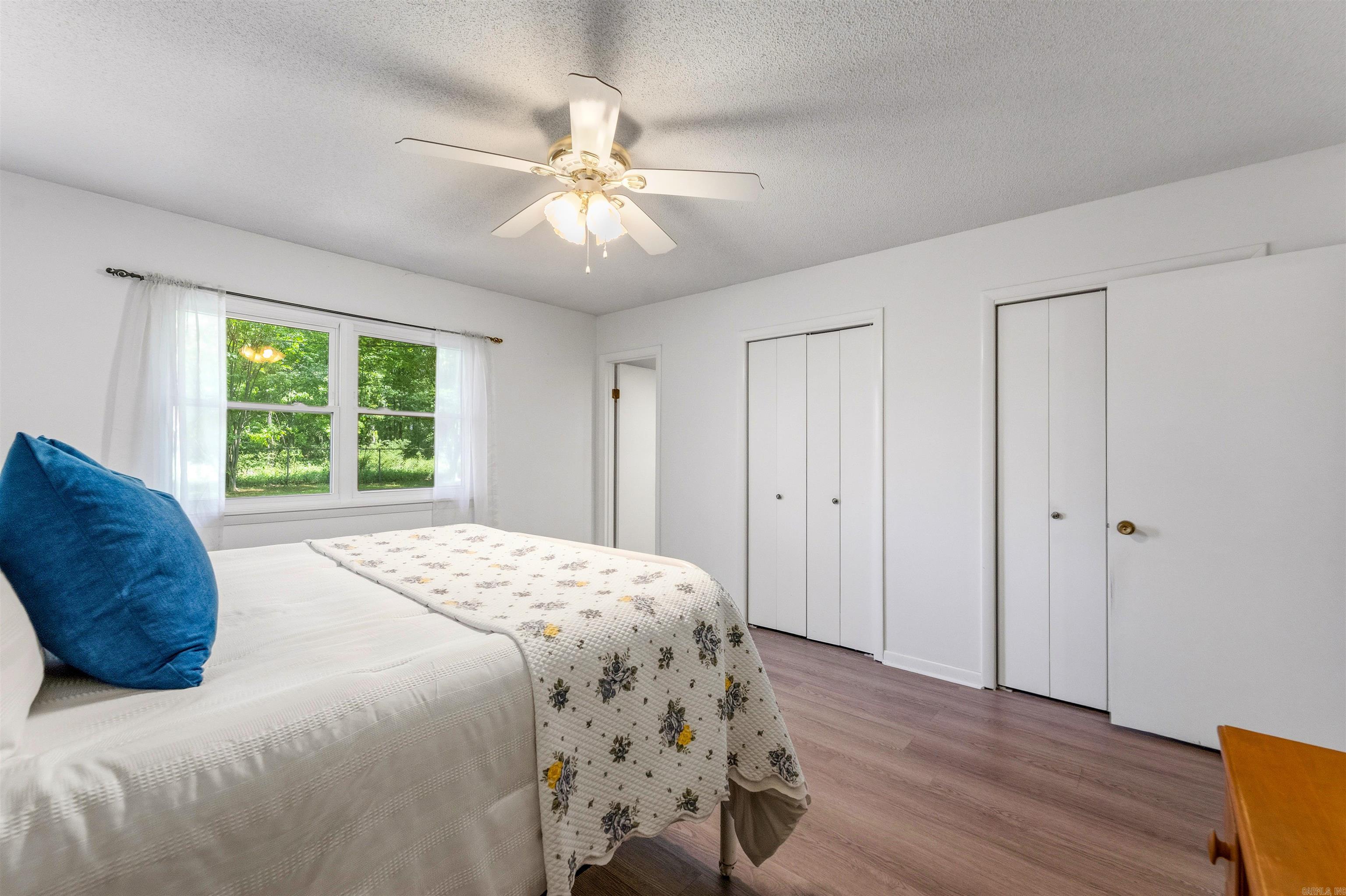 INDIAN HILLS - Residential