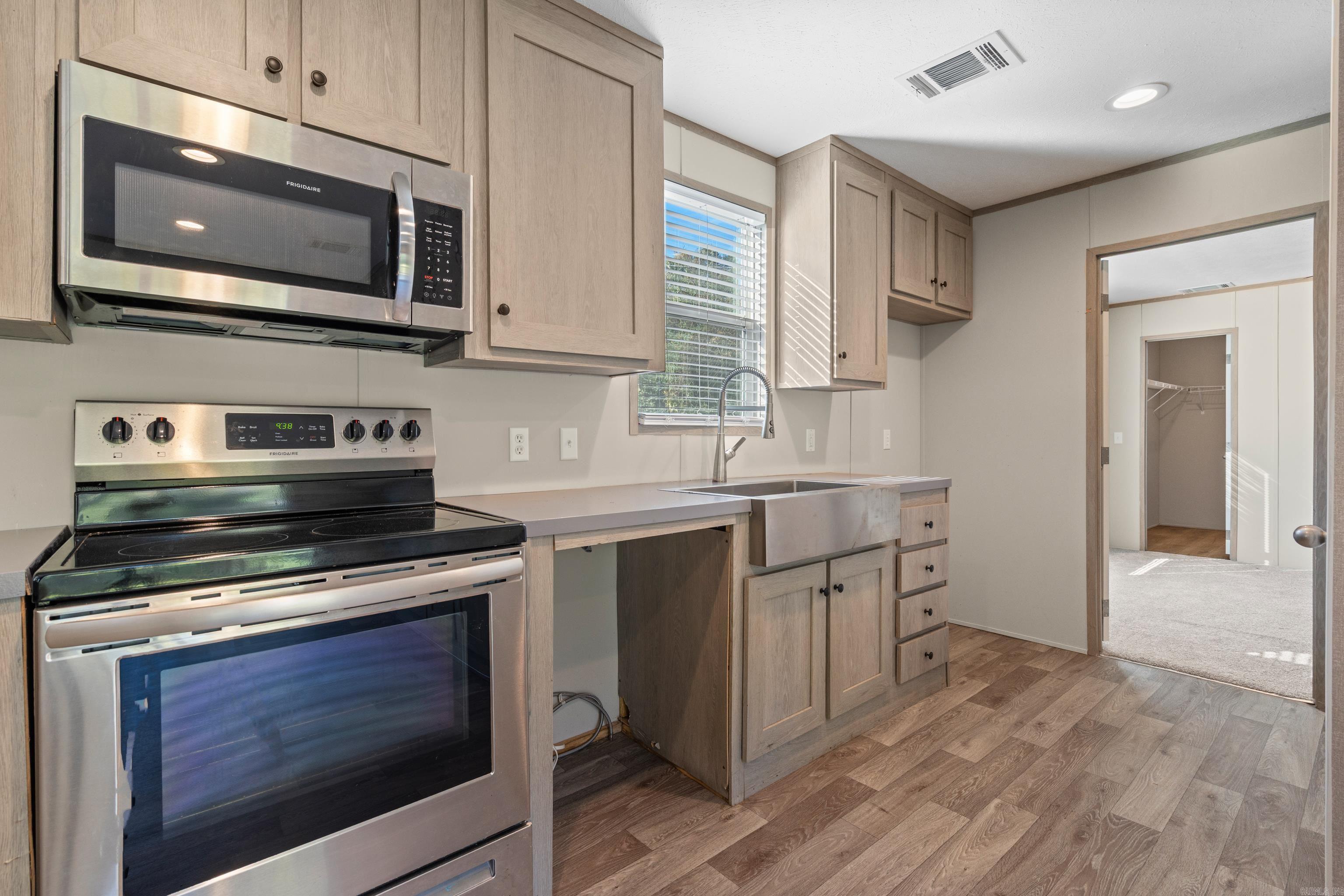 Pine Ridge II - Residential