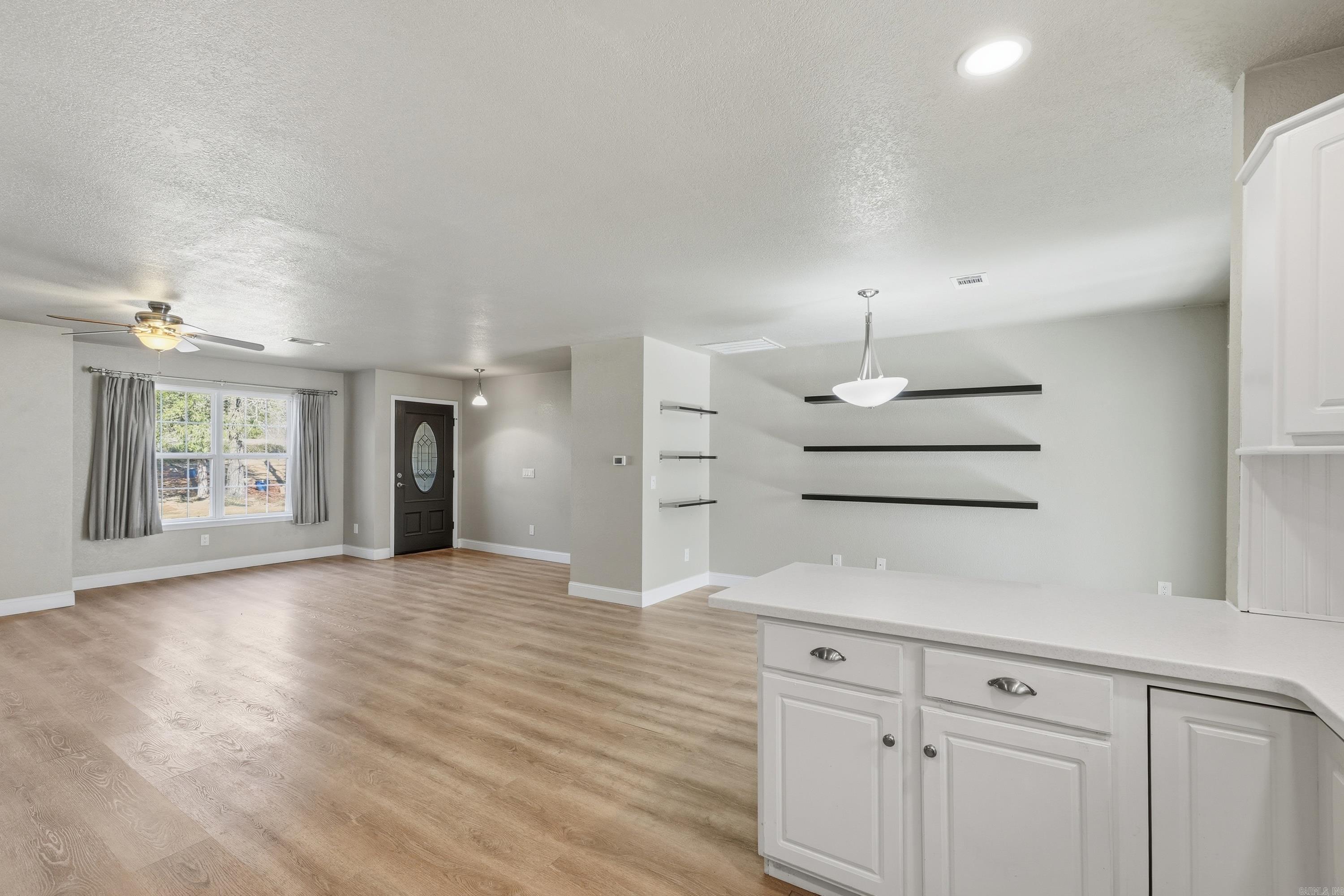 Pintuerero - Residential