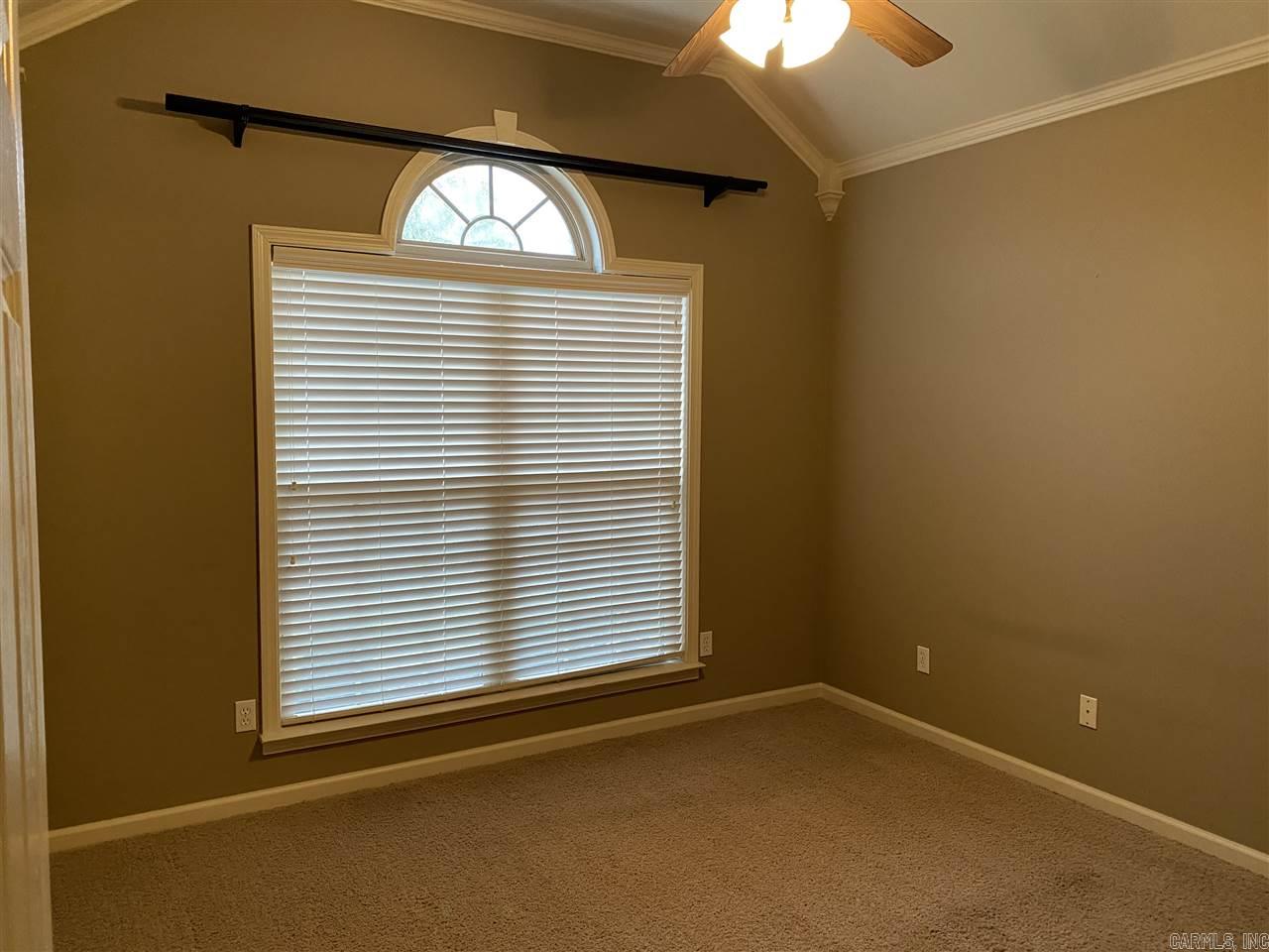 COUNTRY CLUB OF ARK THE - Residential