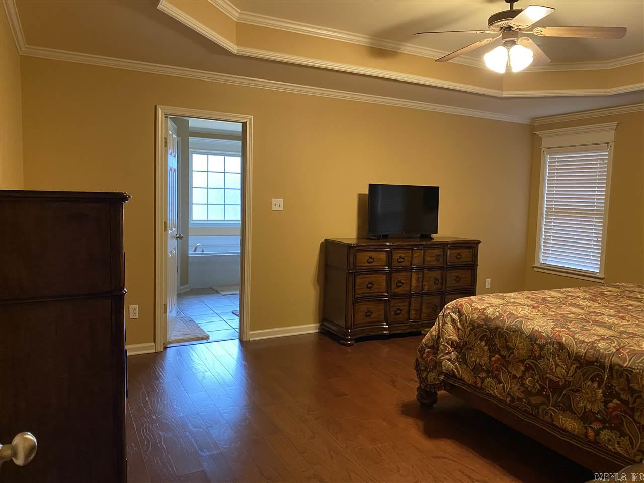 COUNTRY CLUB OF ARK THE - Residential