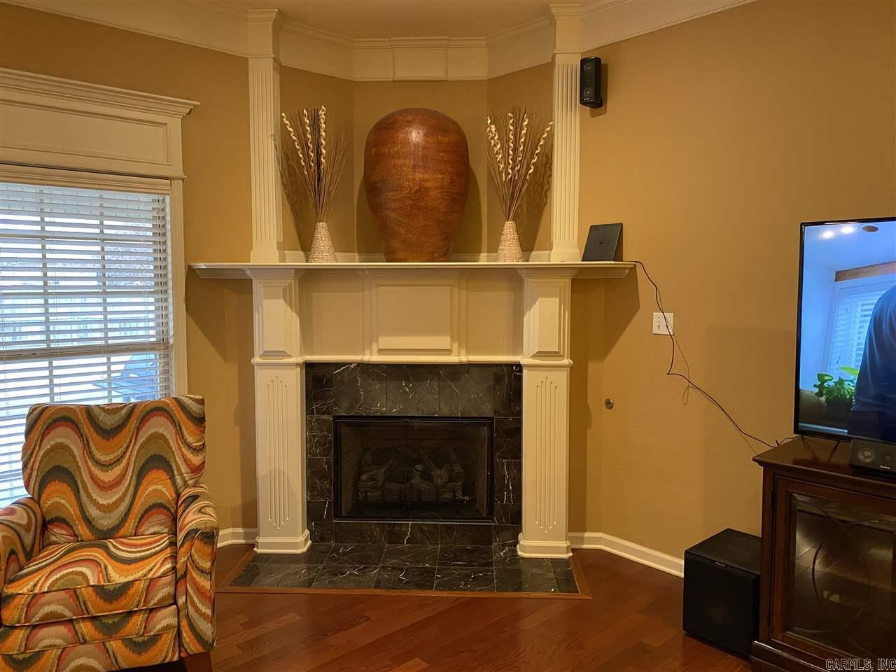 COUNTRY CLUB OF ARK THE - Residential