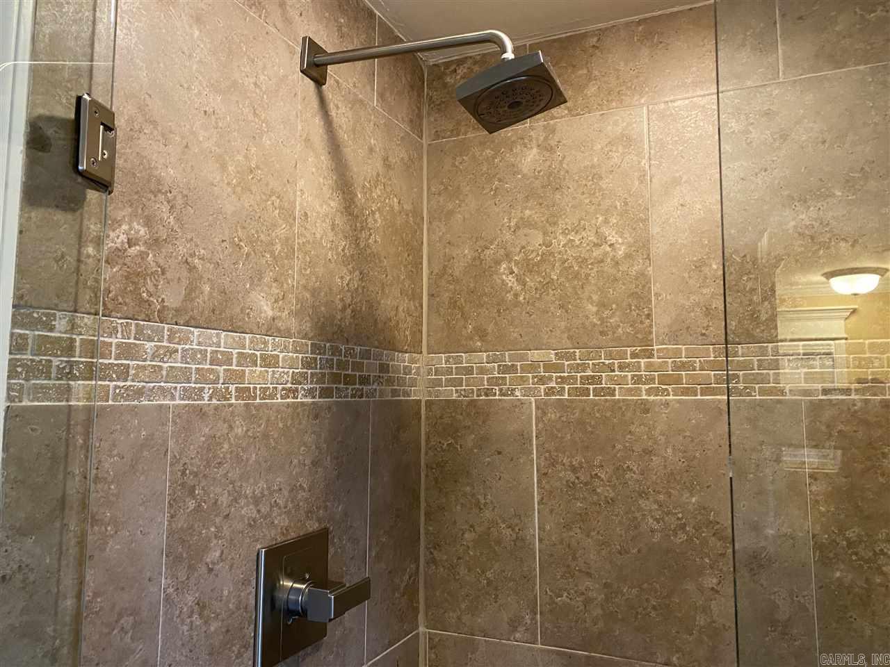 COUNTRY CLUB OF ARK THE - Residential