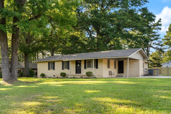 100 W SUNSET DR, SHERIDAN, AR 72150 - Image f6bf257875ef32fa831b8f24eb2e620a/3163185025