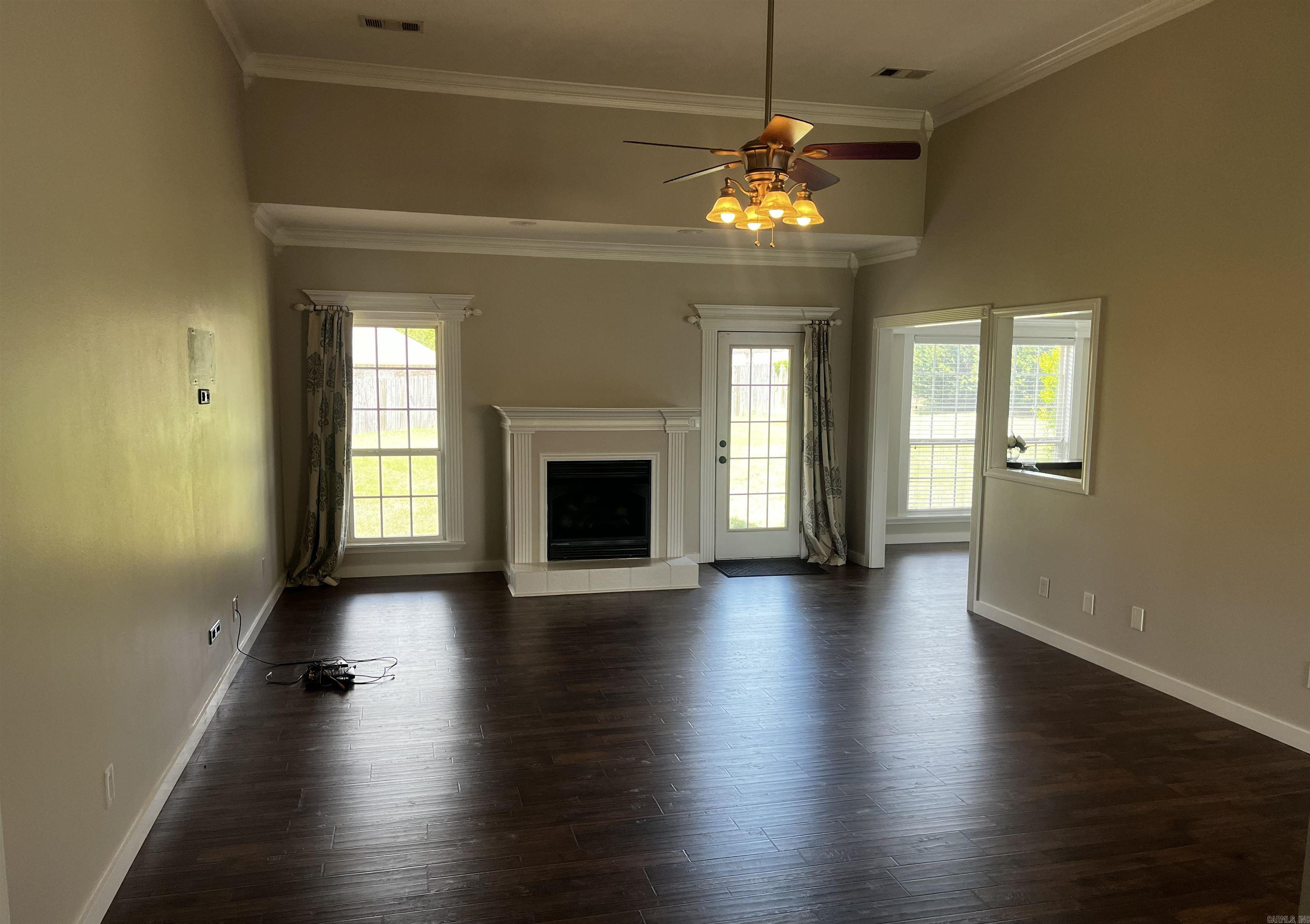 TRIPLE J ESTATES - Residential