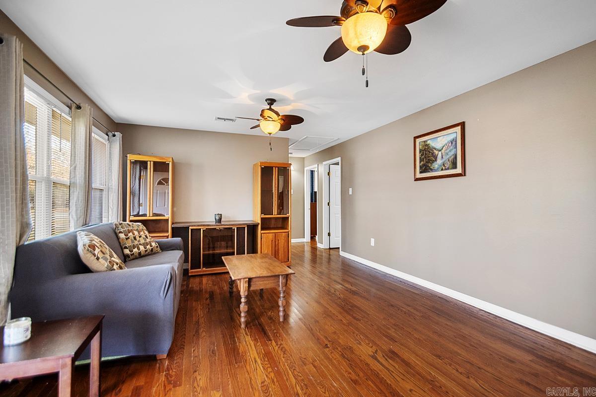 HUSTON J M - Residential