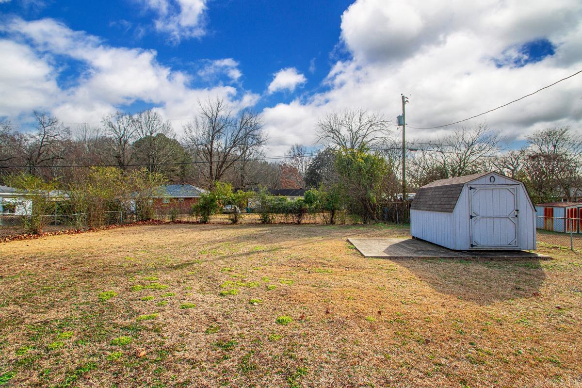 HUSTON J M - Residential