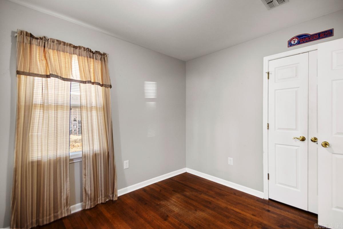 HUSTON J M - Residential