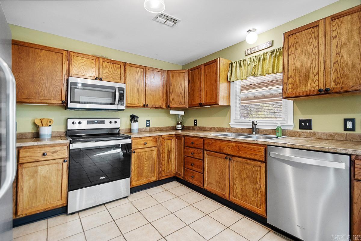 HUSTON J M - Residential