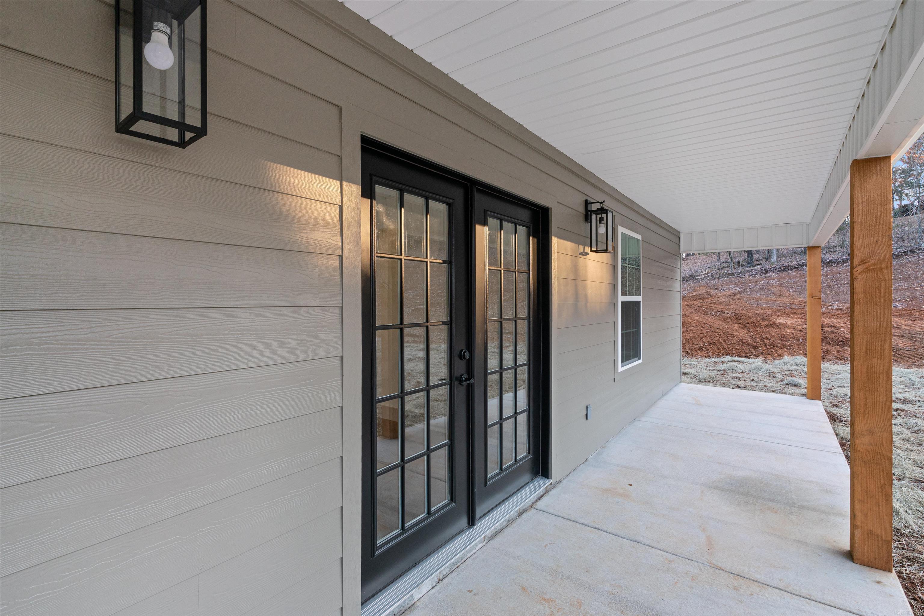 WOODED ACRES - Residential