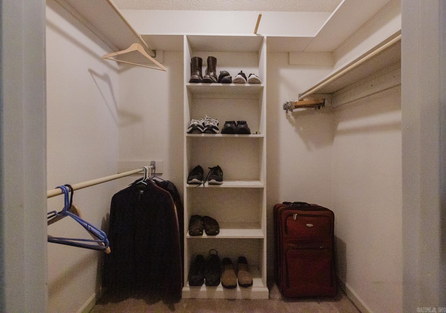 EAGLE POINT - Residential