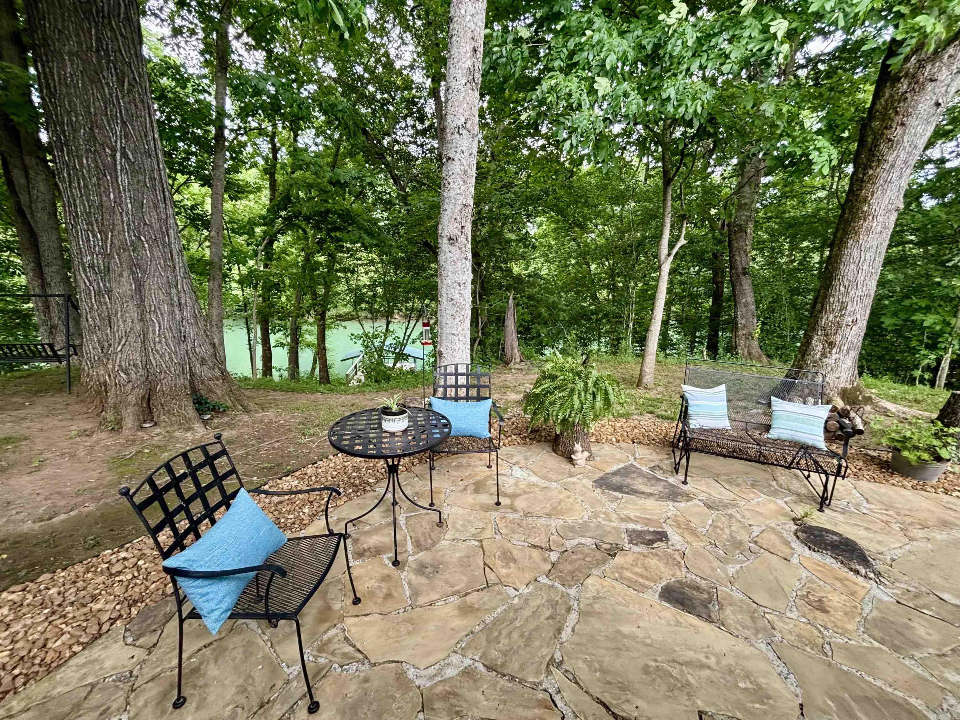 RIVER PLACE ESTATES - Residential