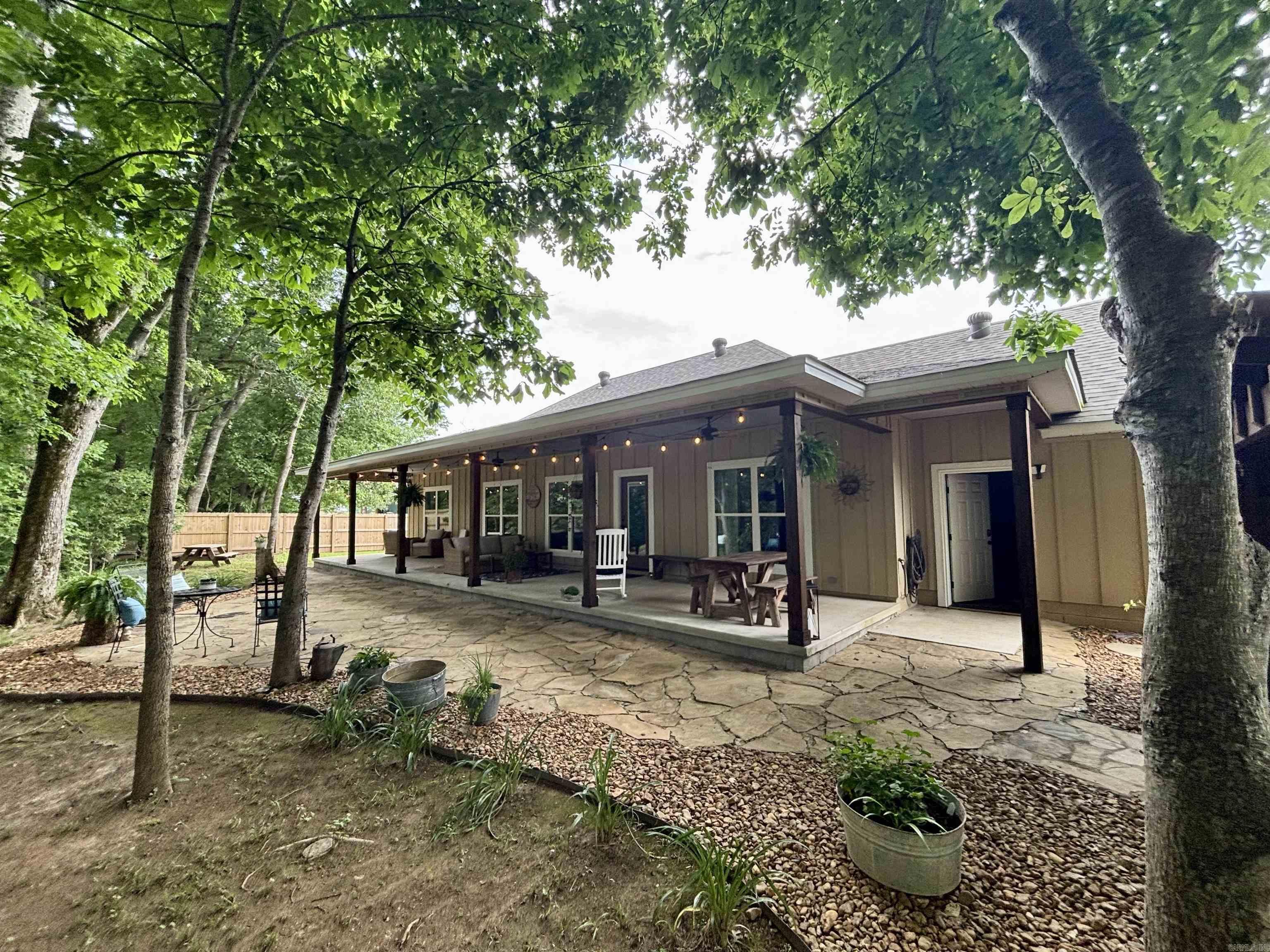 RIVER PLACE ESTATES - Residential