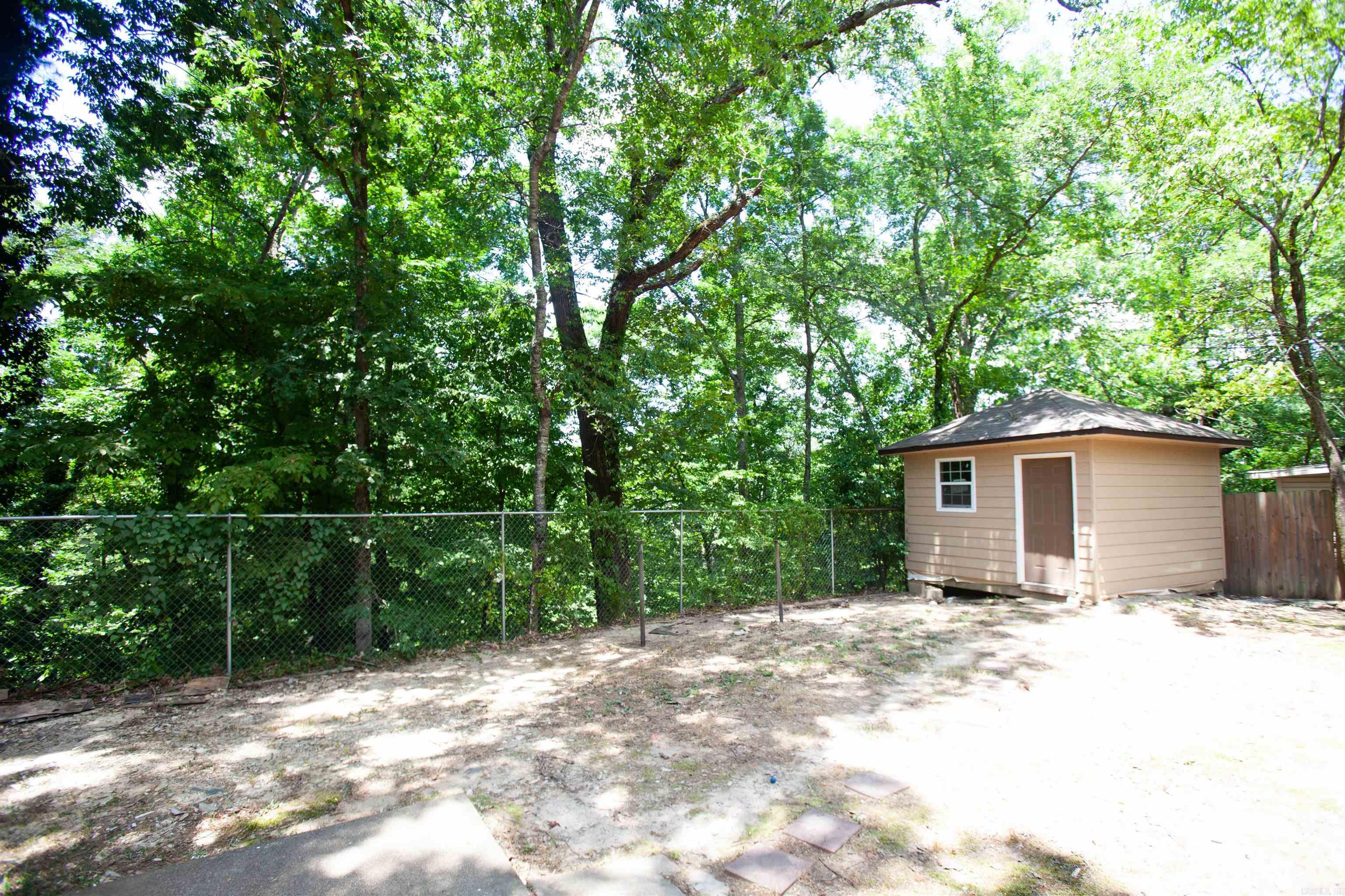 Meadowcliff - Residential Lease