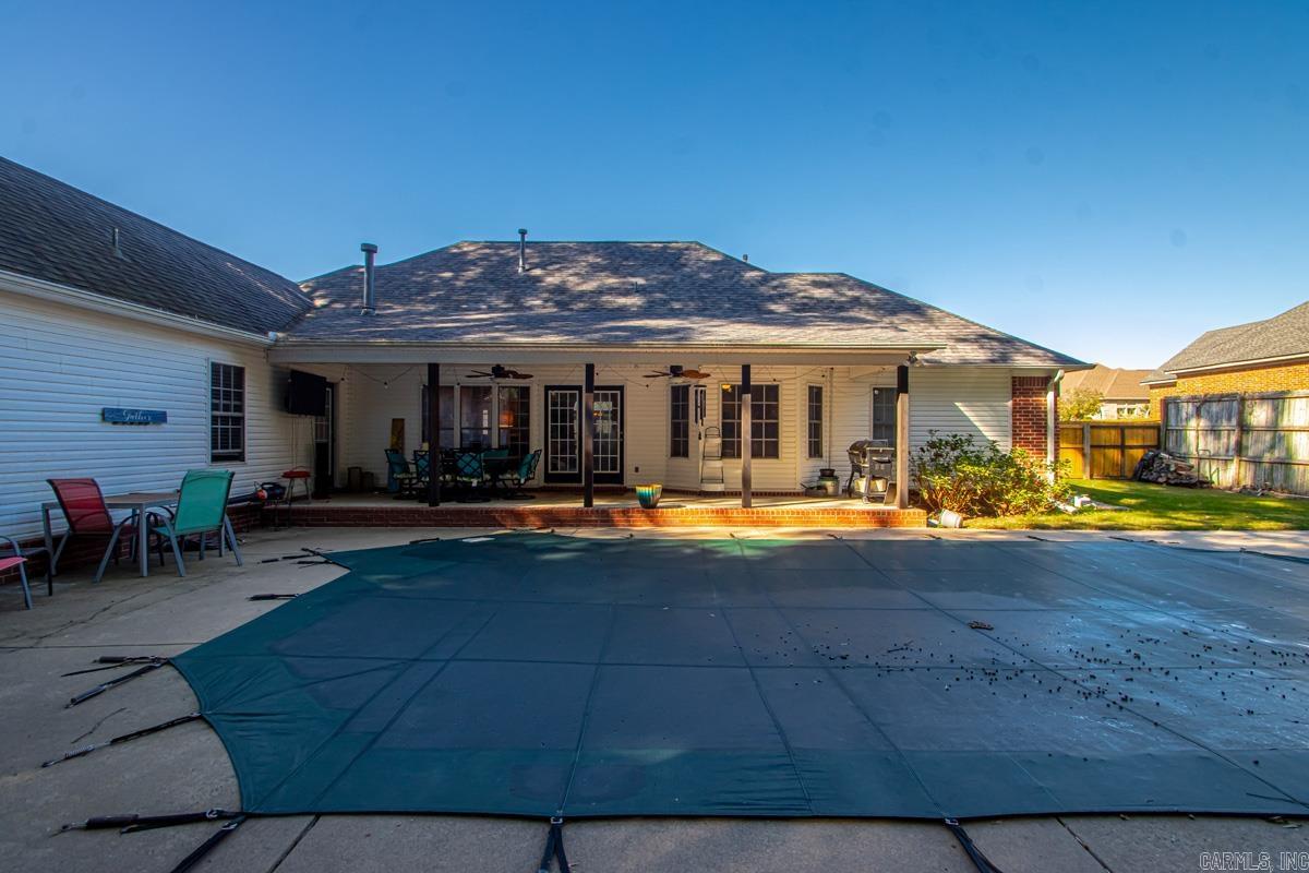 LONGHILLS VILLAGE - Residential