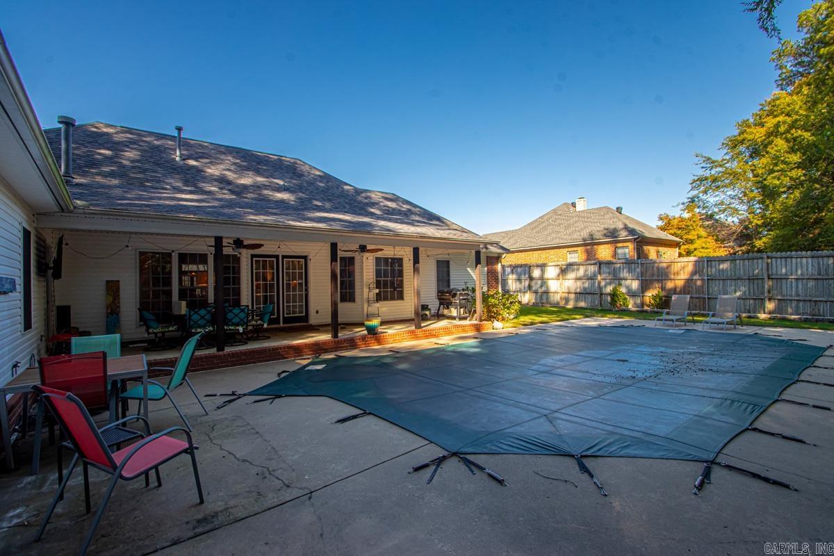 LONGHILLS VILLAGE - Residential