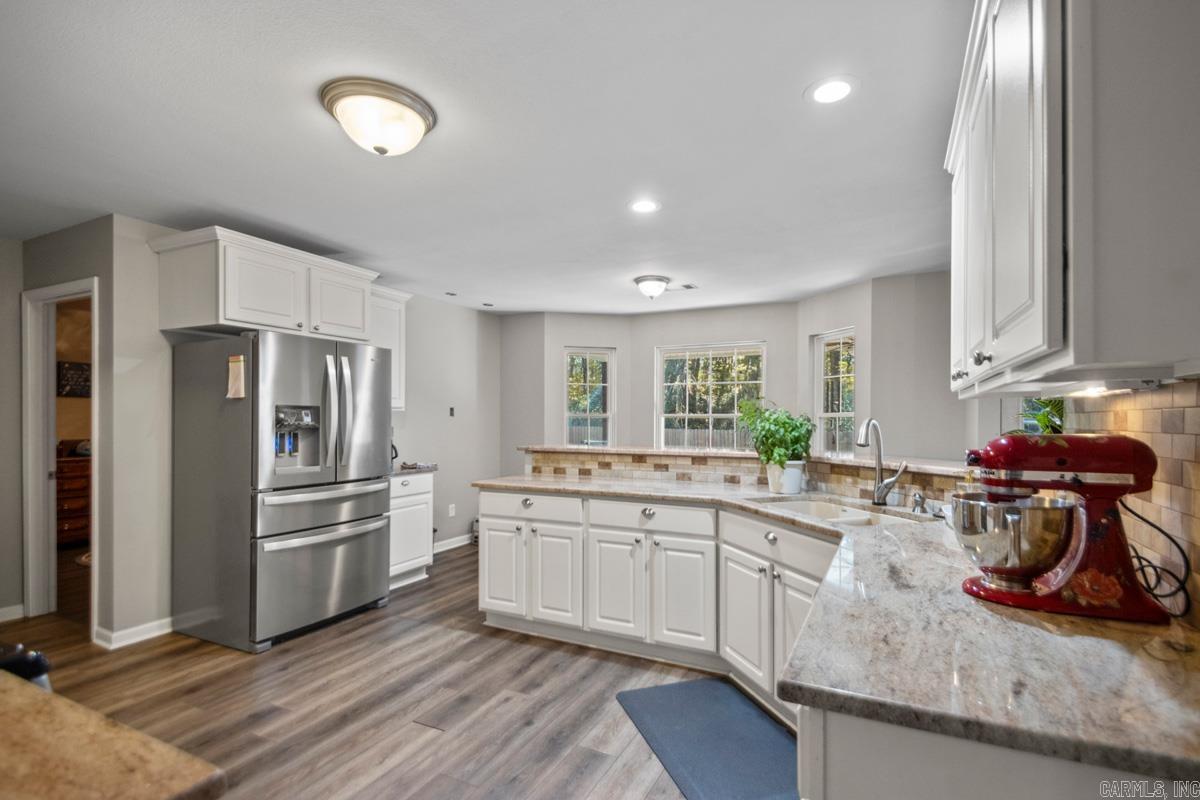 LONGHILLS VILLAGE - Residential