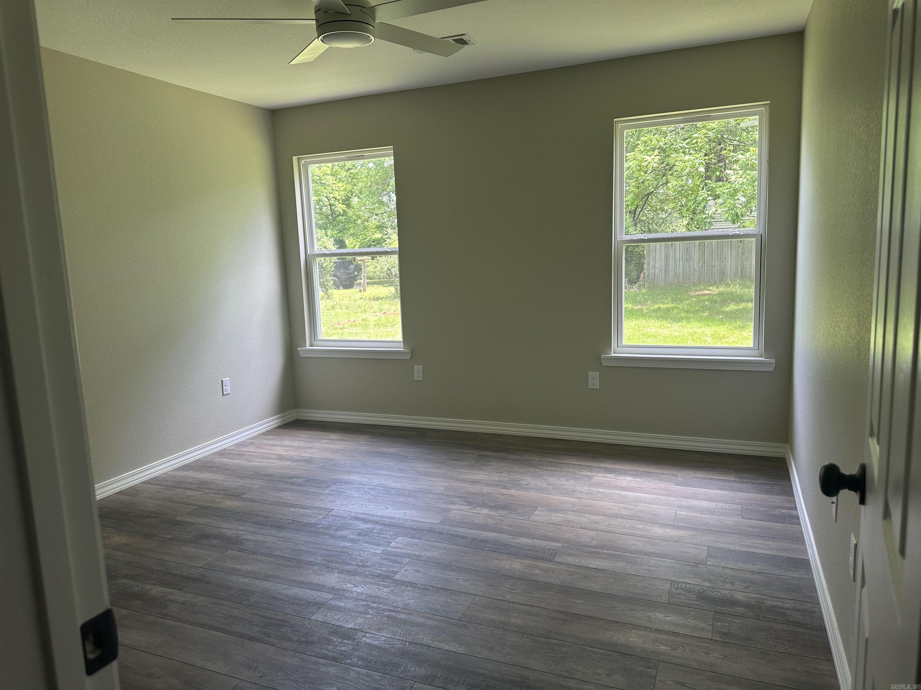 MCARTHUR - Residential