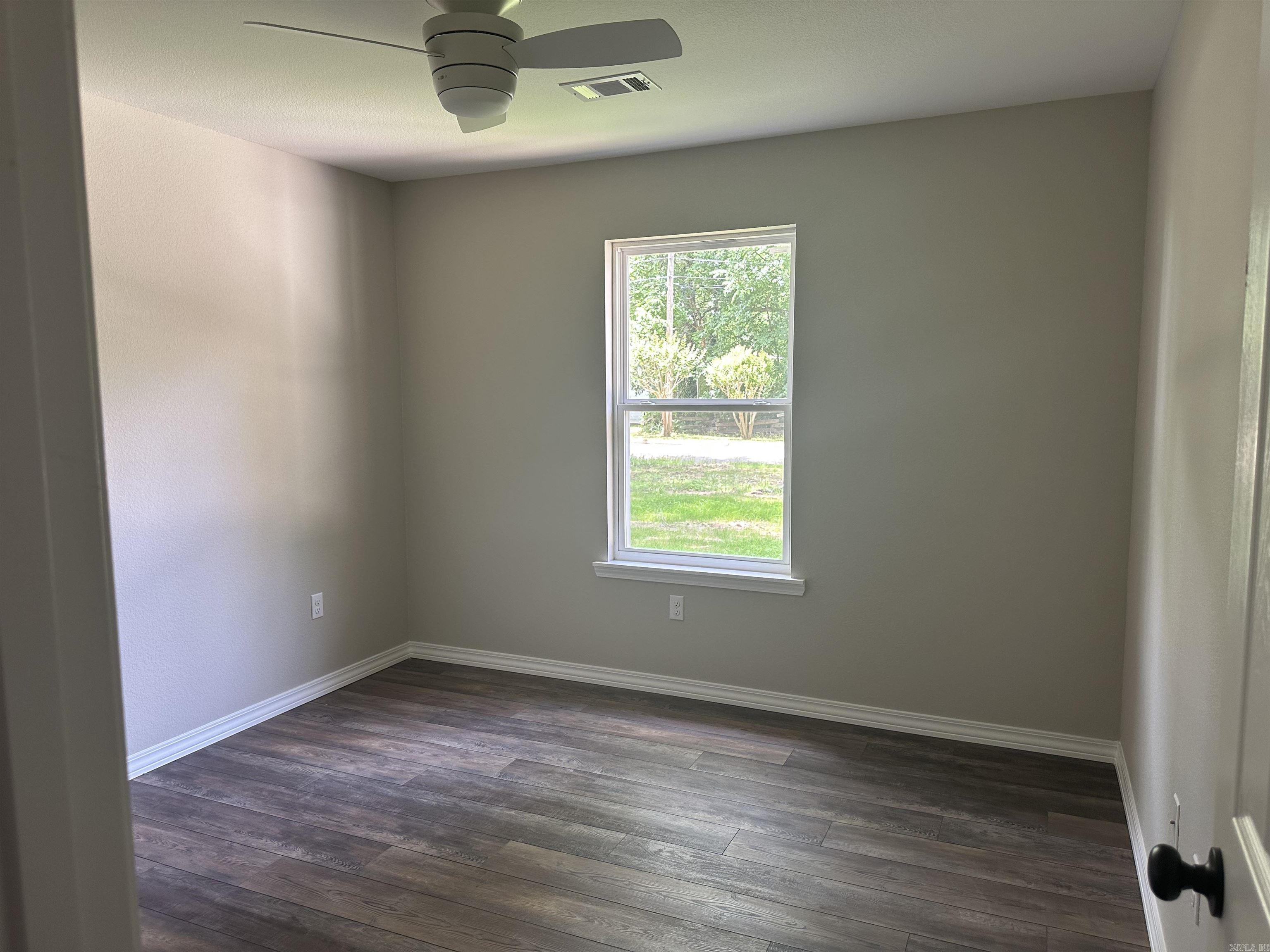 MCARTHUR - Residential