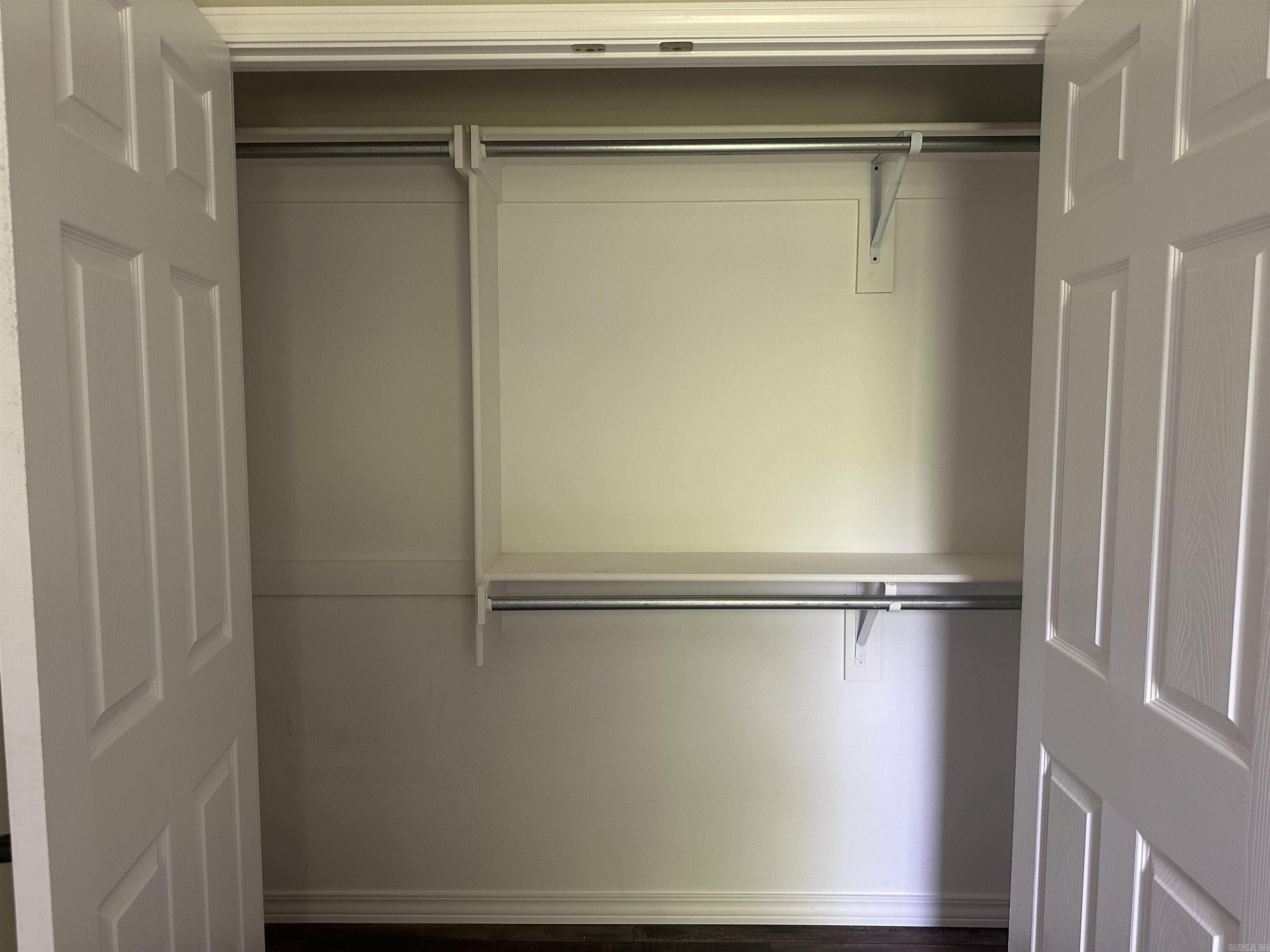 MCARTHUR - Residential