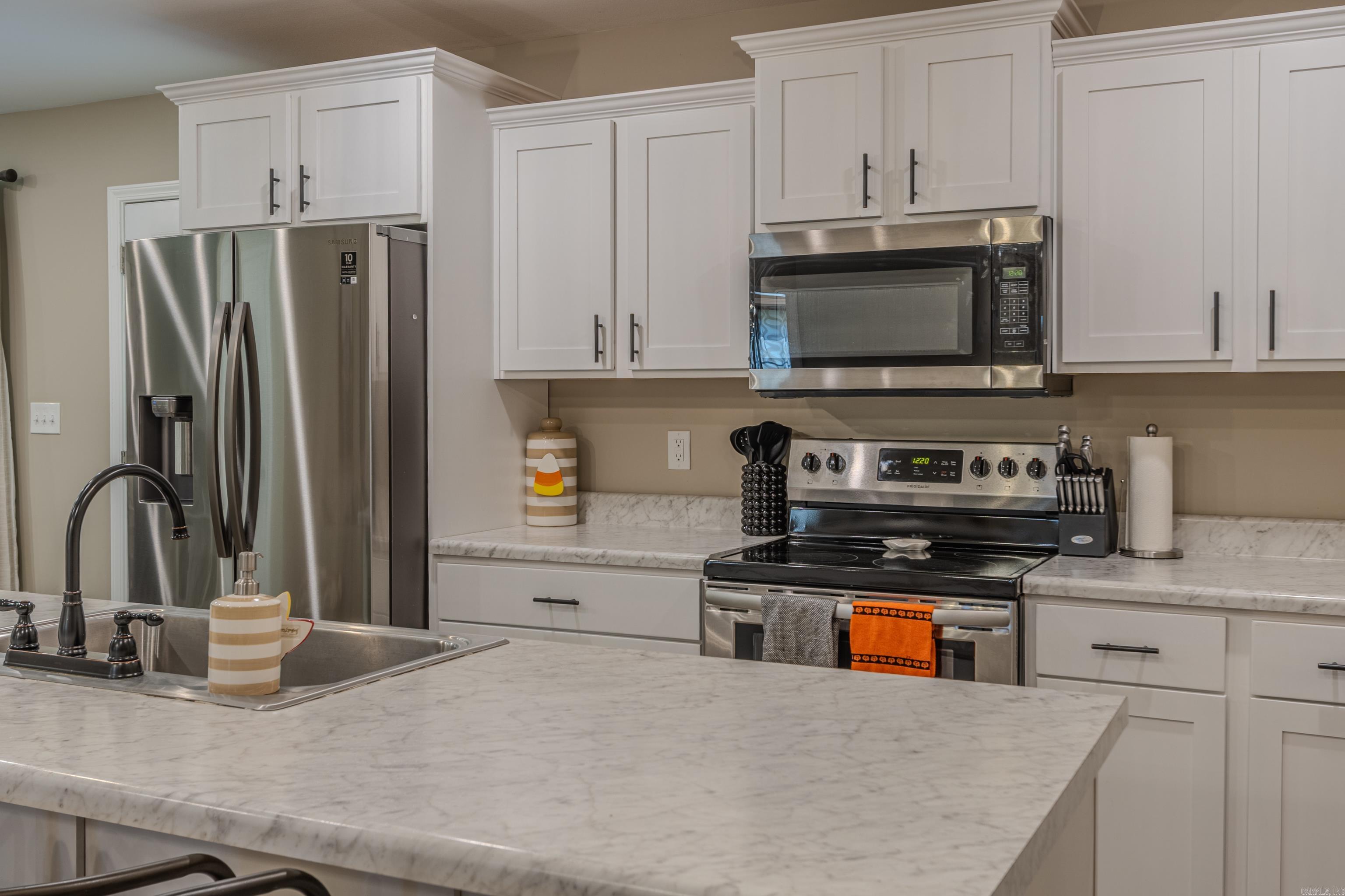 JOHNSON CREEK SOUTH - Residential