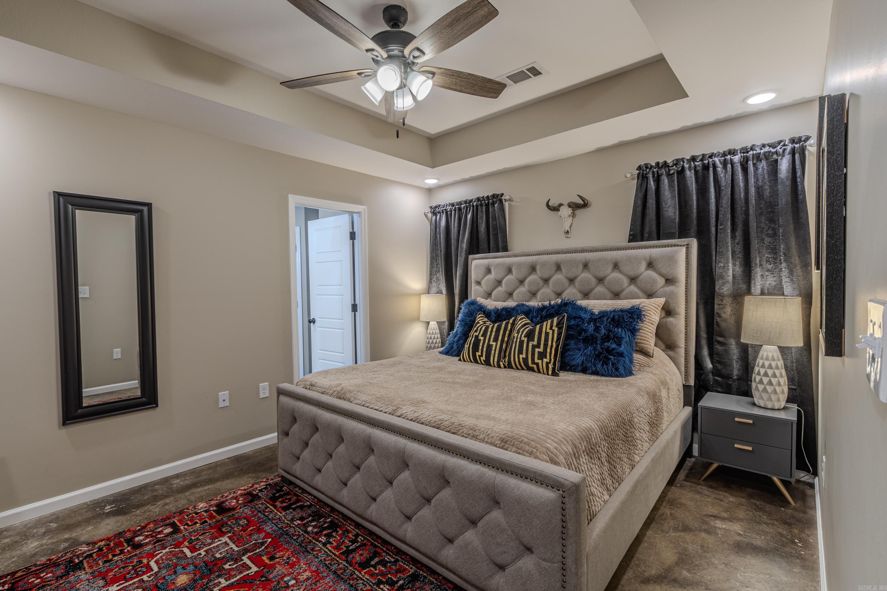 JOHNSON CREEK SOUTH - Residential