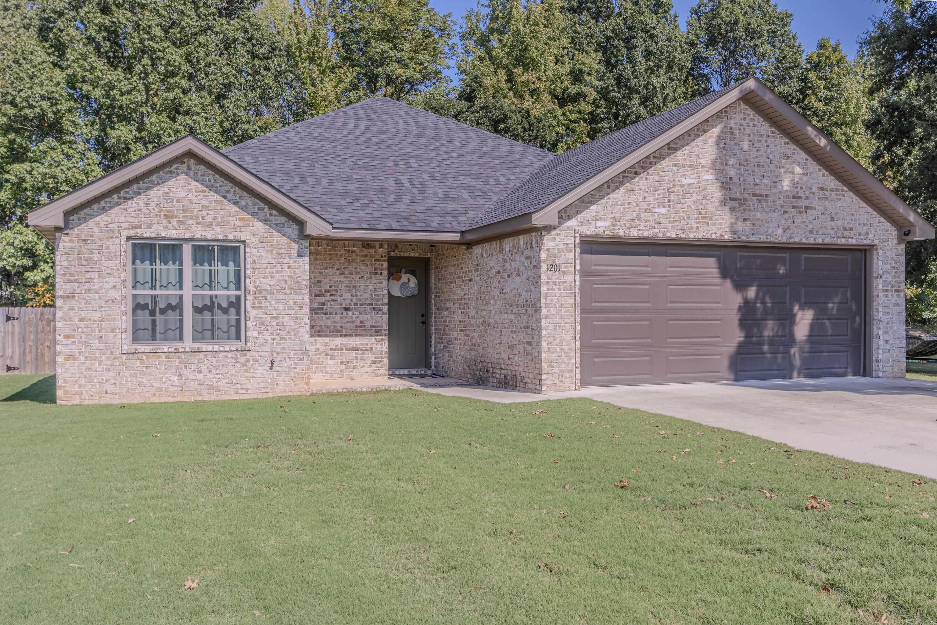 JOHNSON CREEK SOUTH - Residential