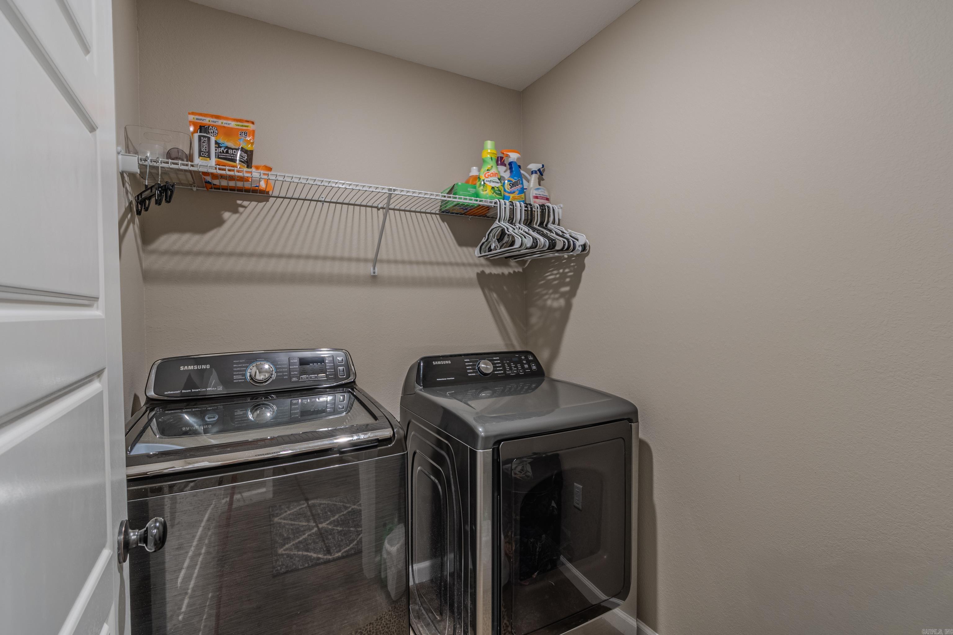 JOHNSON CREEK SOUTH - Residential