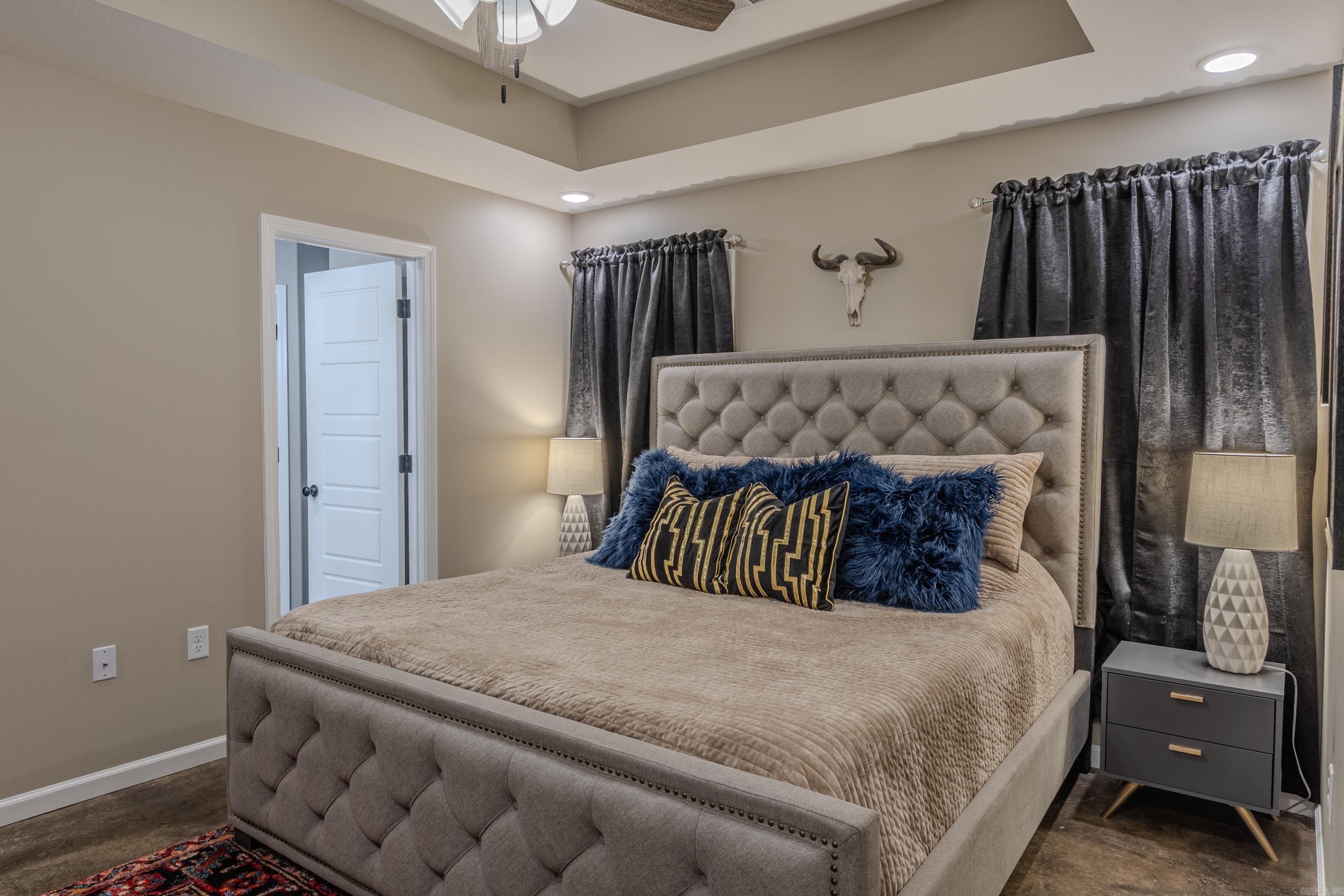JOHNSON CREEK SOUTH - Residential