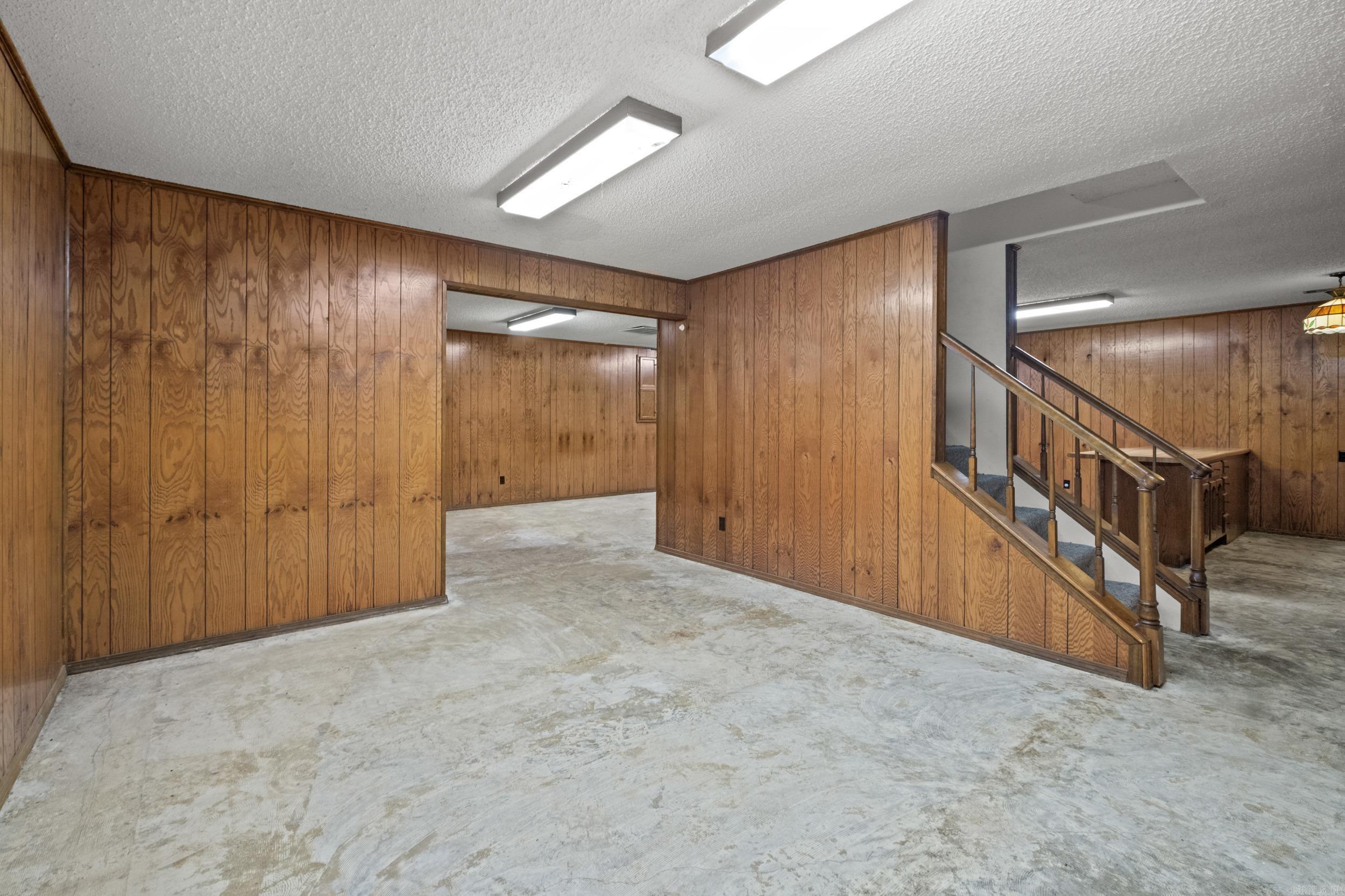 DARK FOREST PLACE - Residential