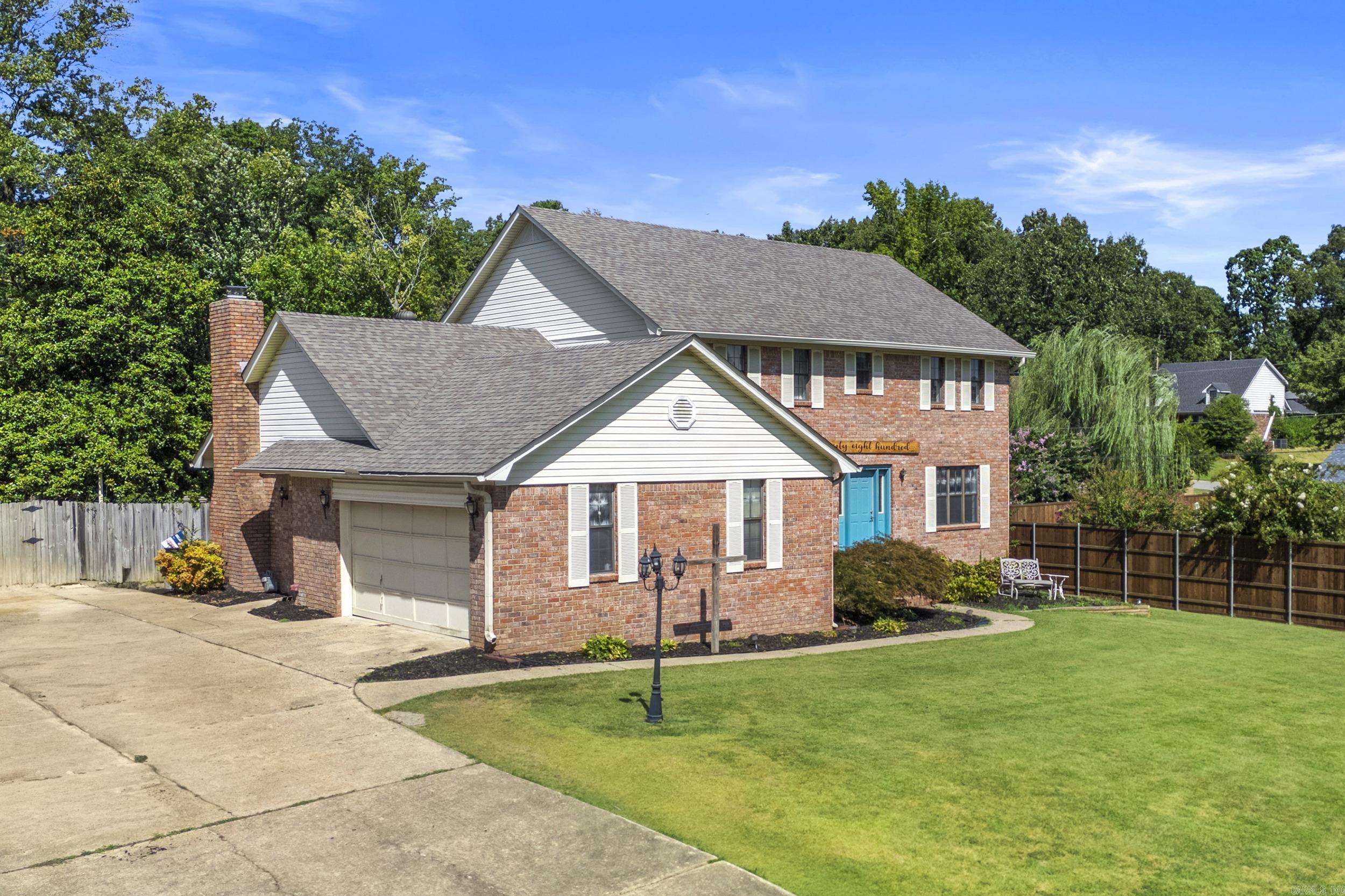 DARK FOREST PLACE - Residential