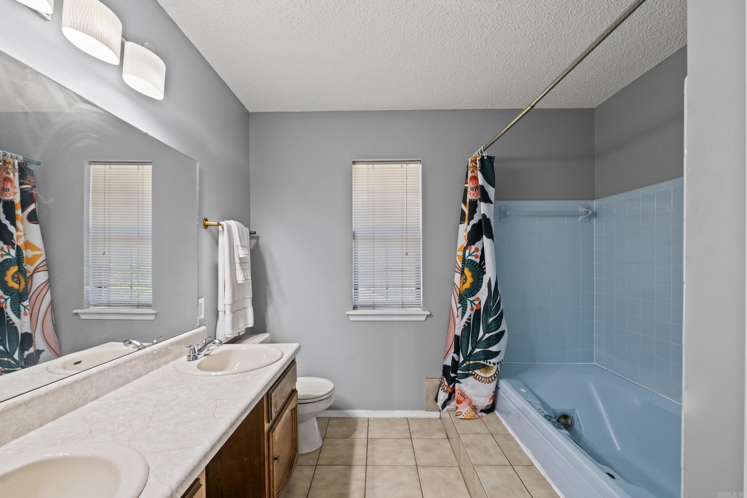 DARK FOREST PLACE - Residential