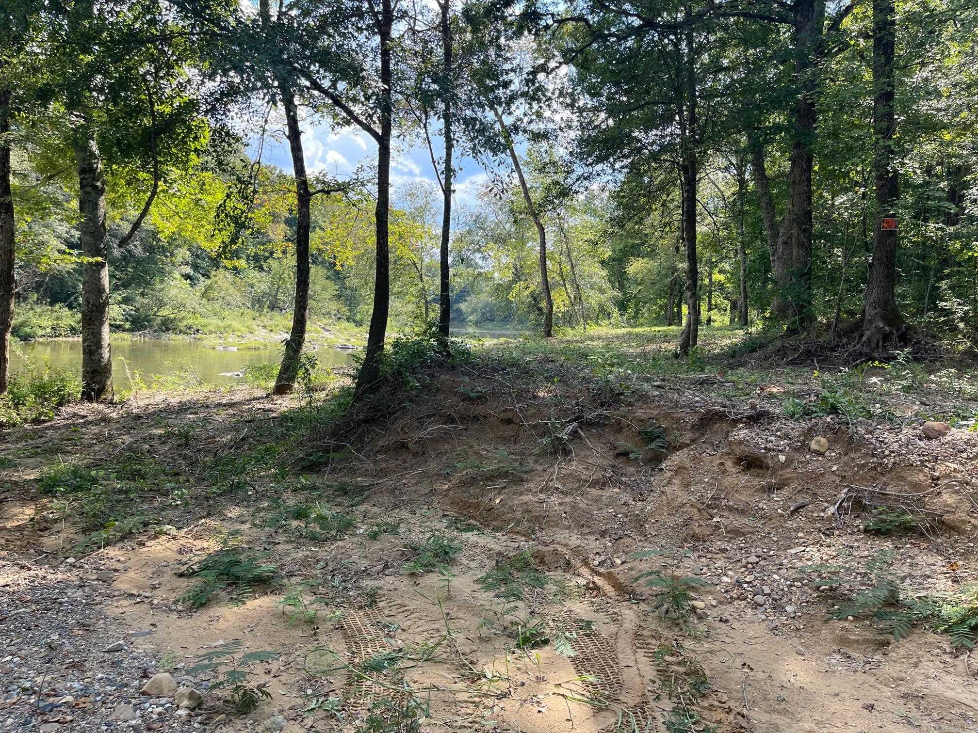 Metes & Bounds - Land