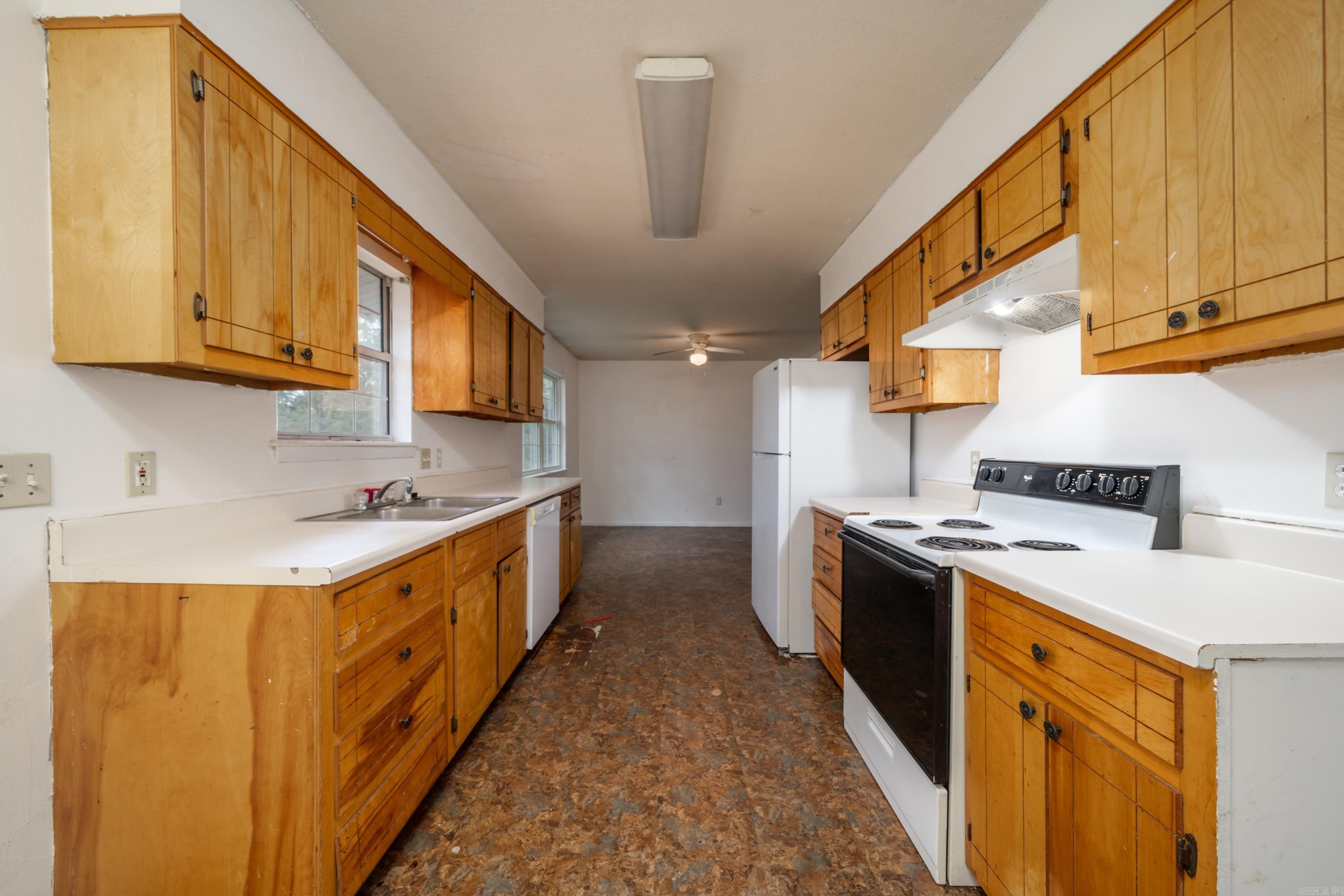 Lake Vista Estates - Residential Income