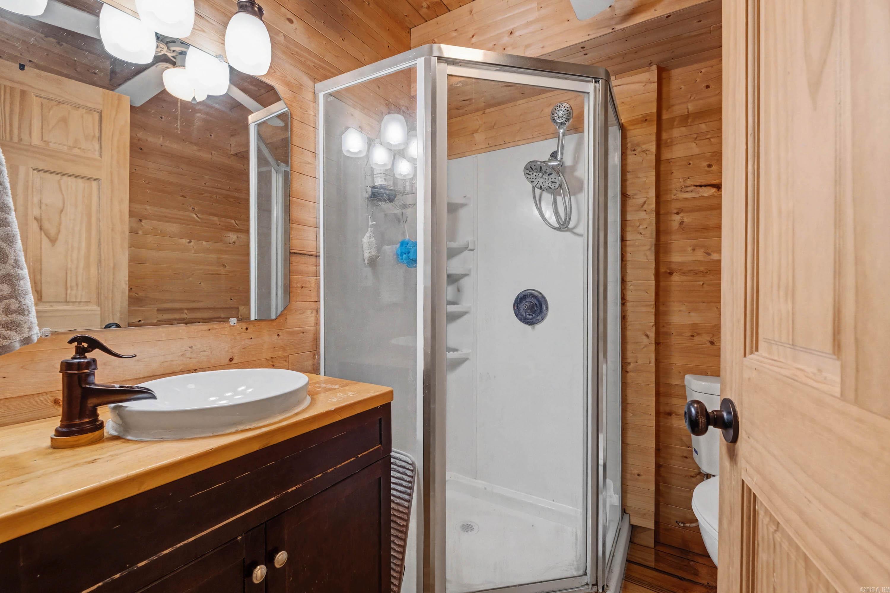 Daisy Little - Residential