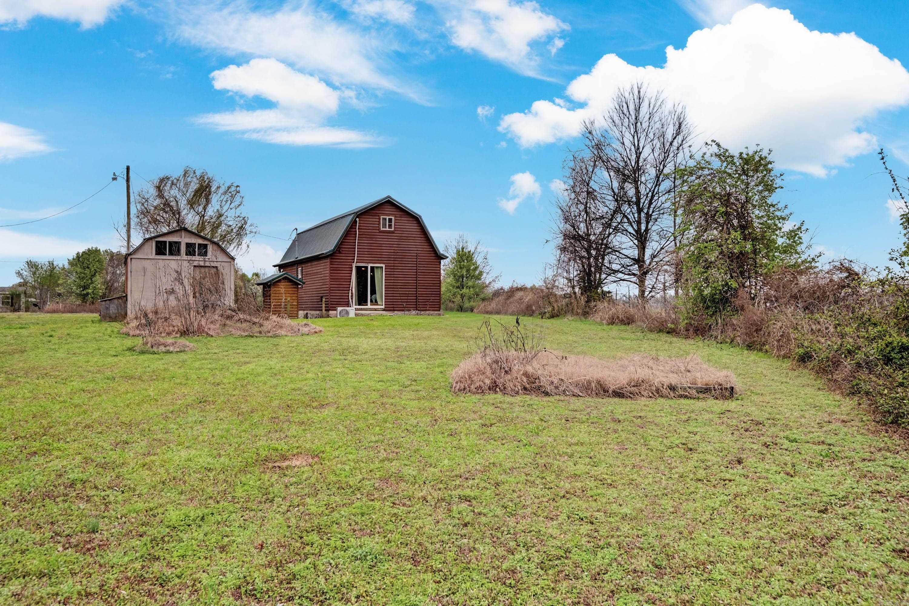 Daisy Little - Residential