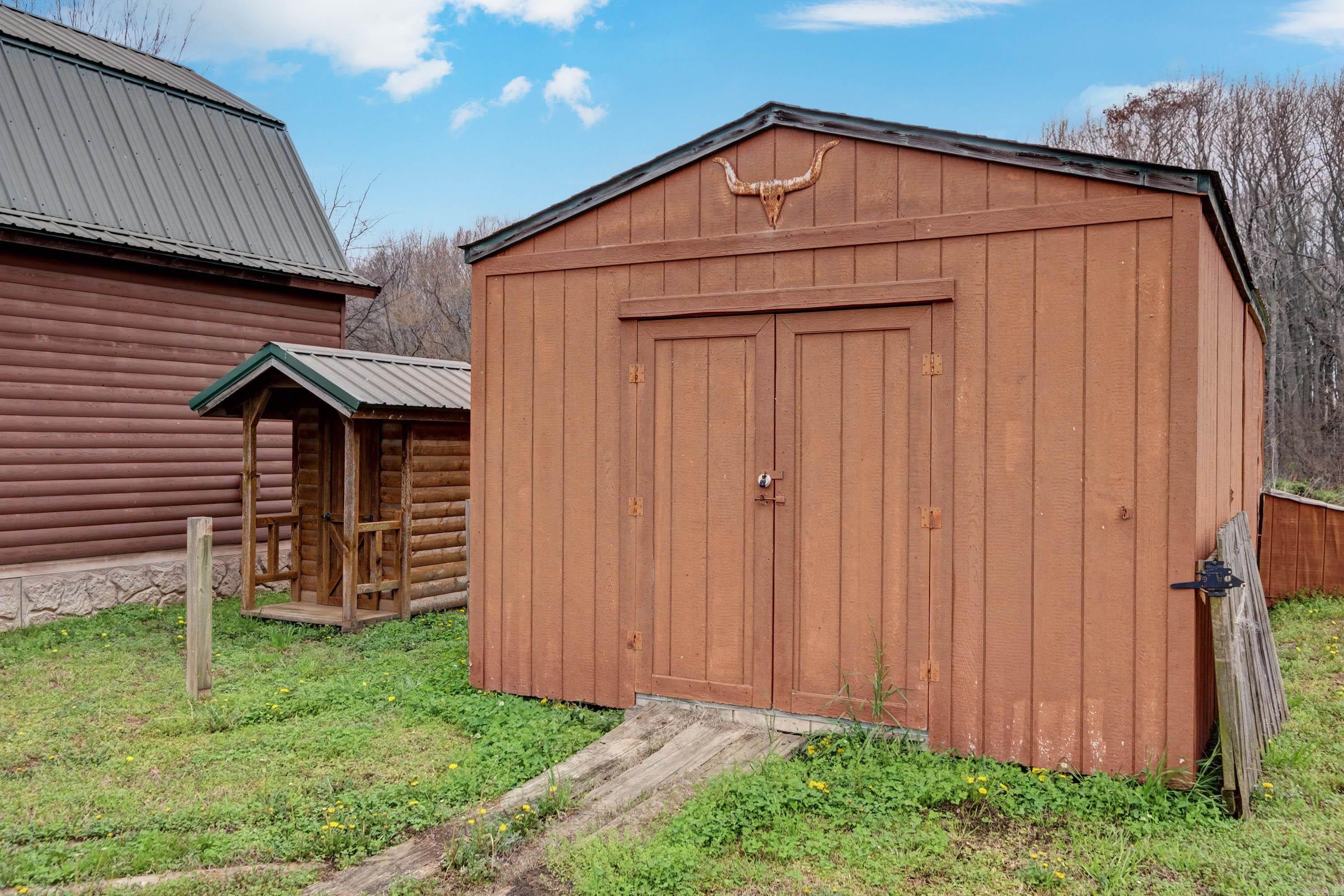 Daisy Little - Residential