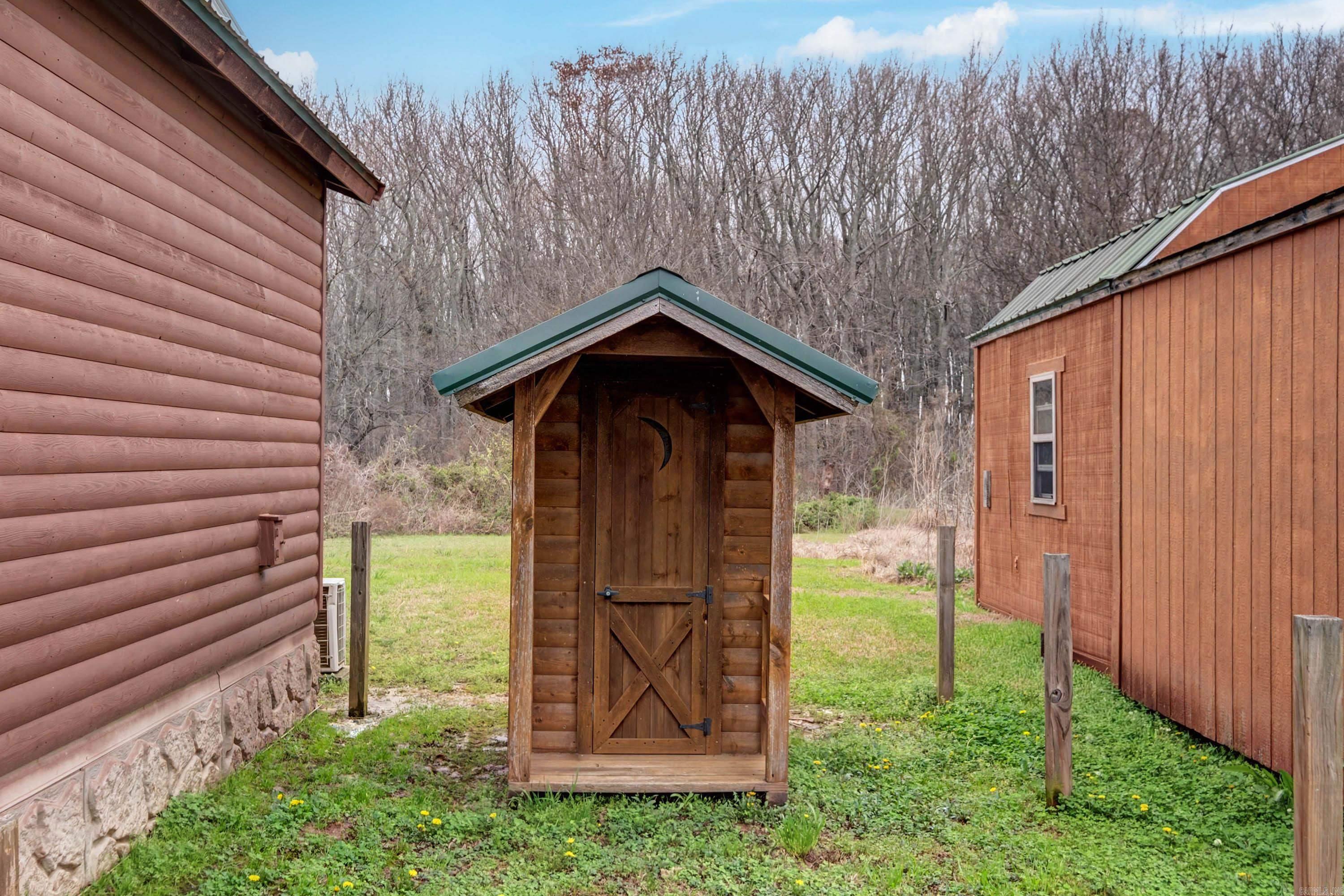 Daisy Little - Residential