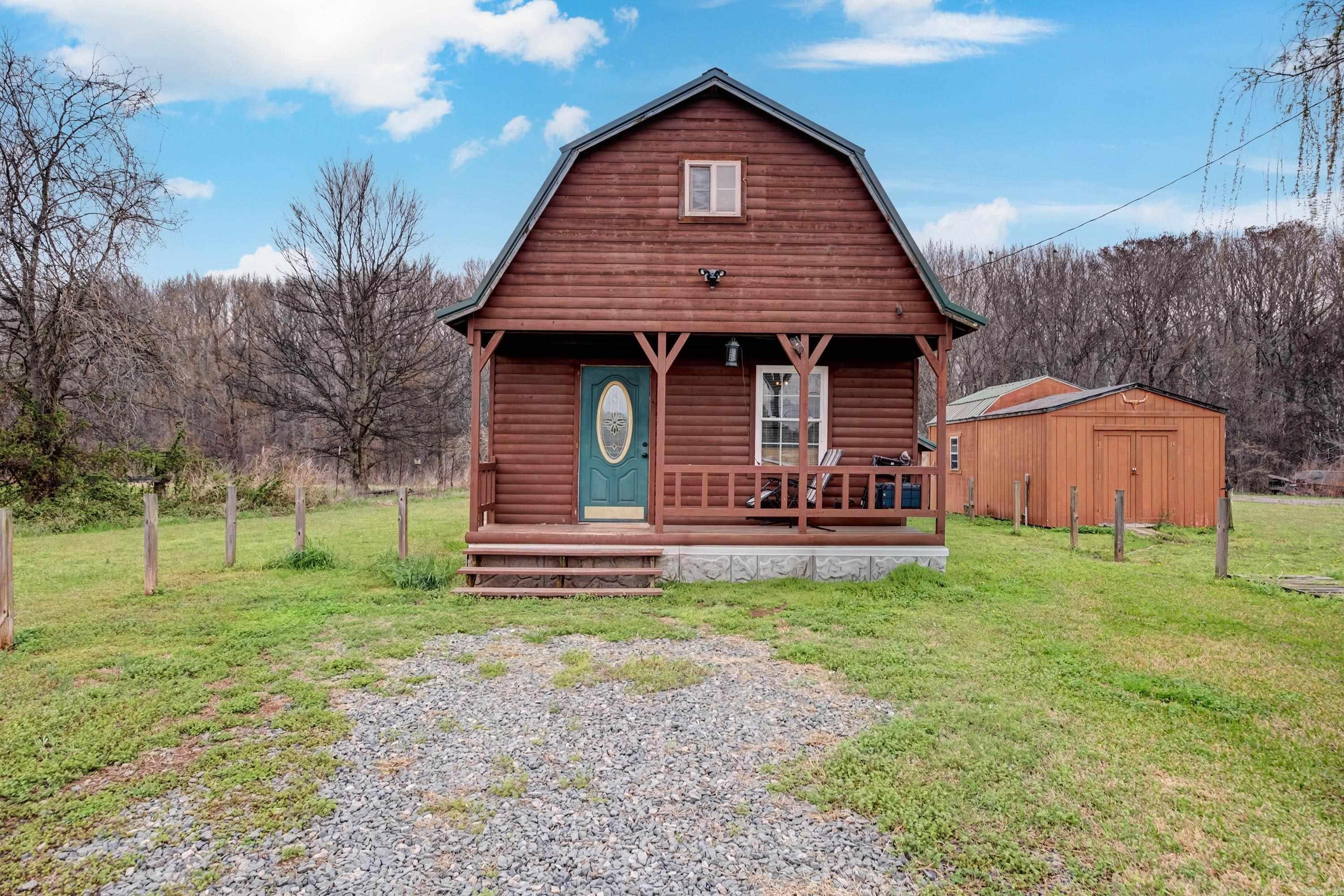 Daisy Little - Residential