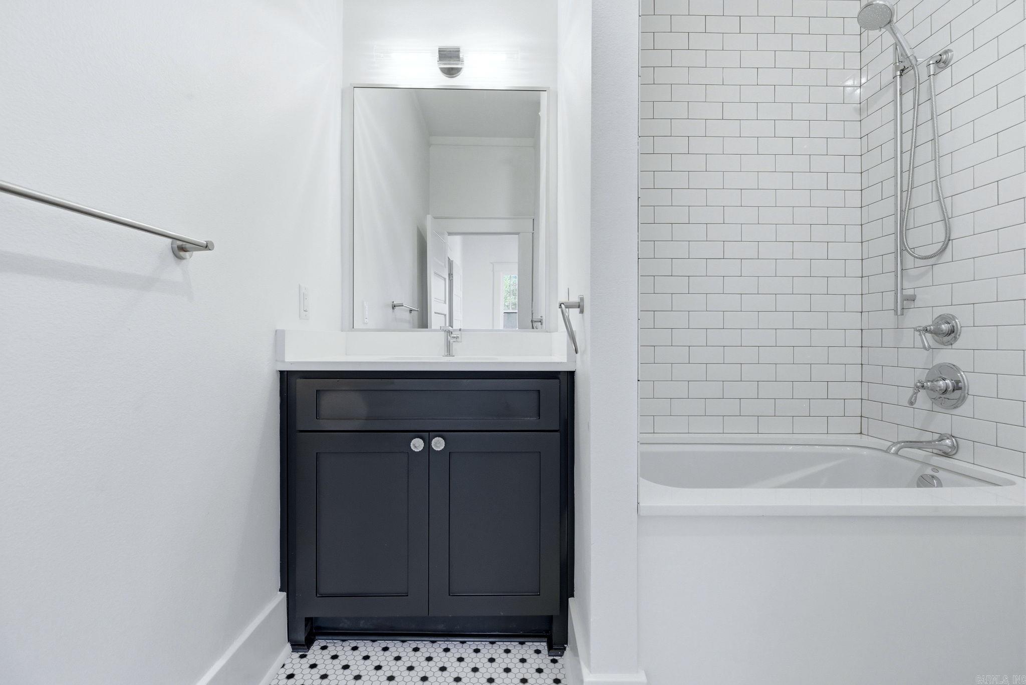 MIDLAND HILLS - Residential