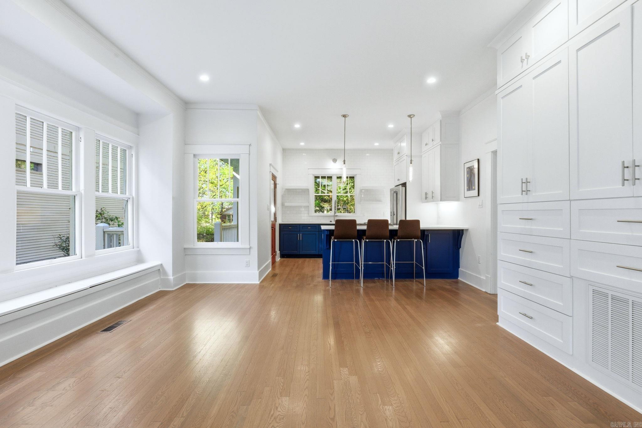 MIDLAND HILLS - Residential