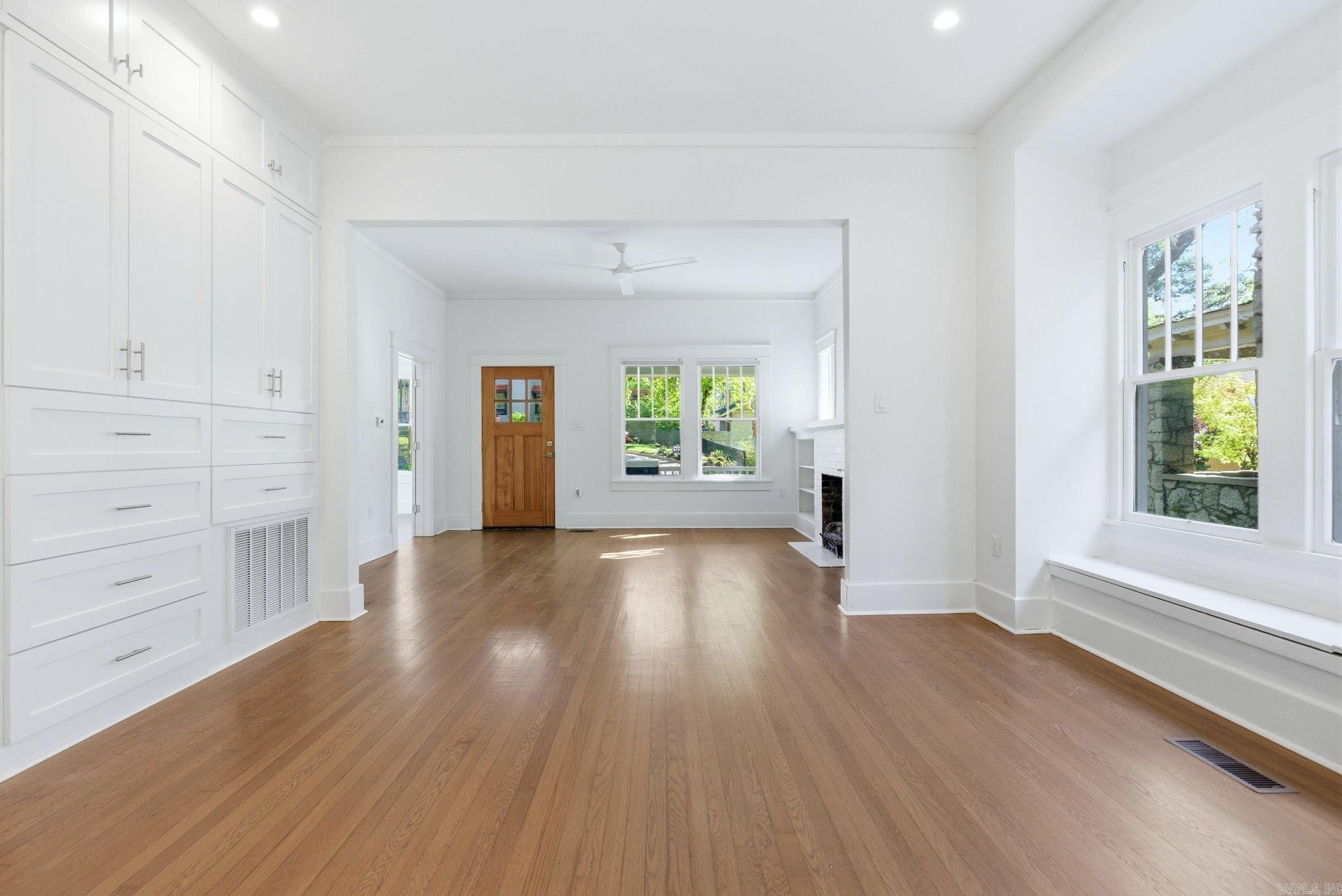 MIDLAND HILLS - Residential